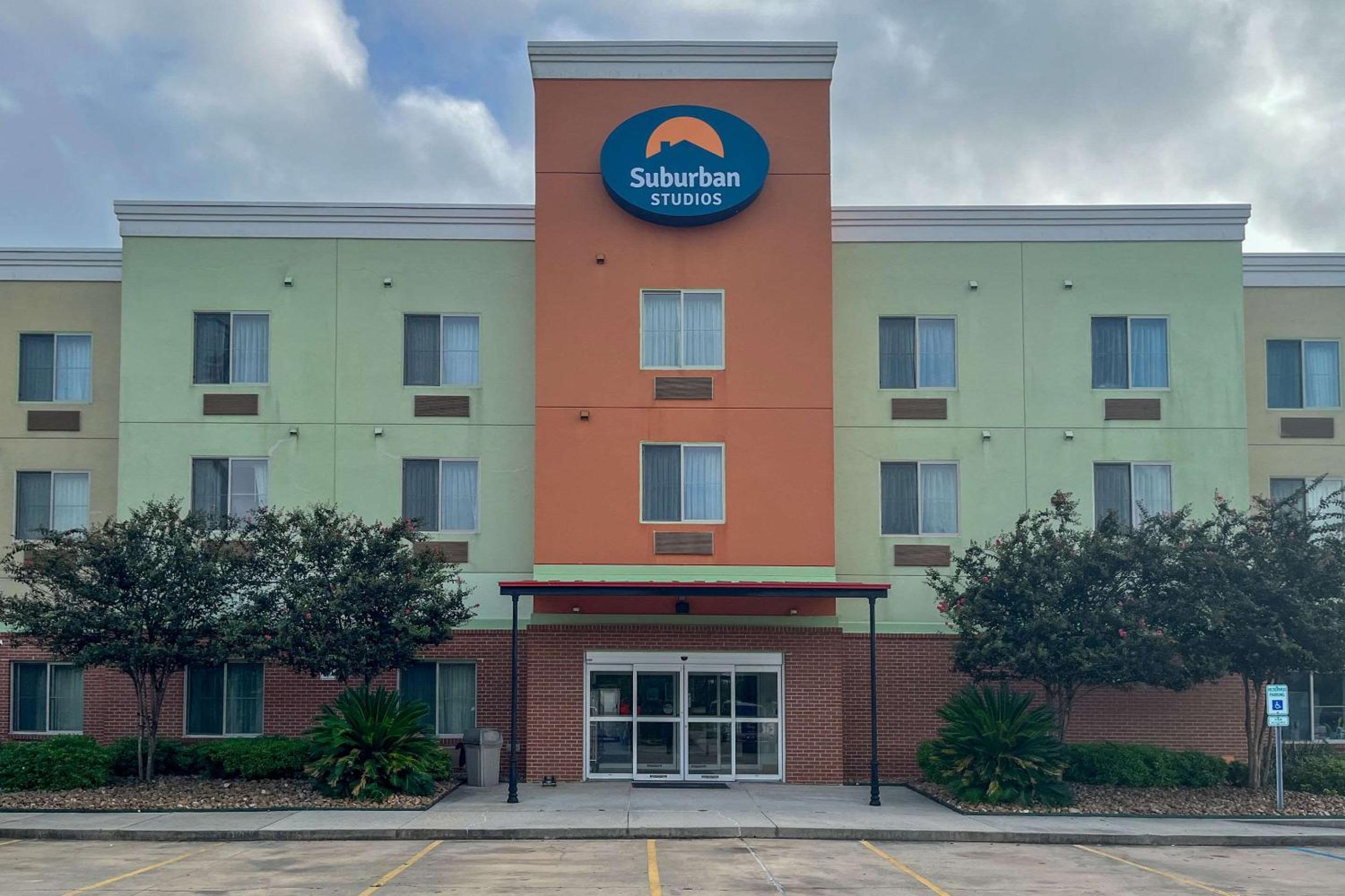 Suburban Studios Donaldsonville - Gonzales