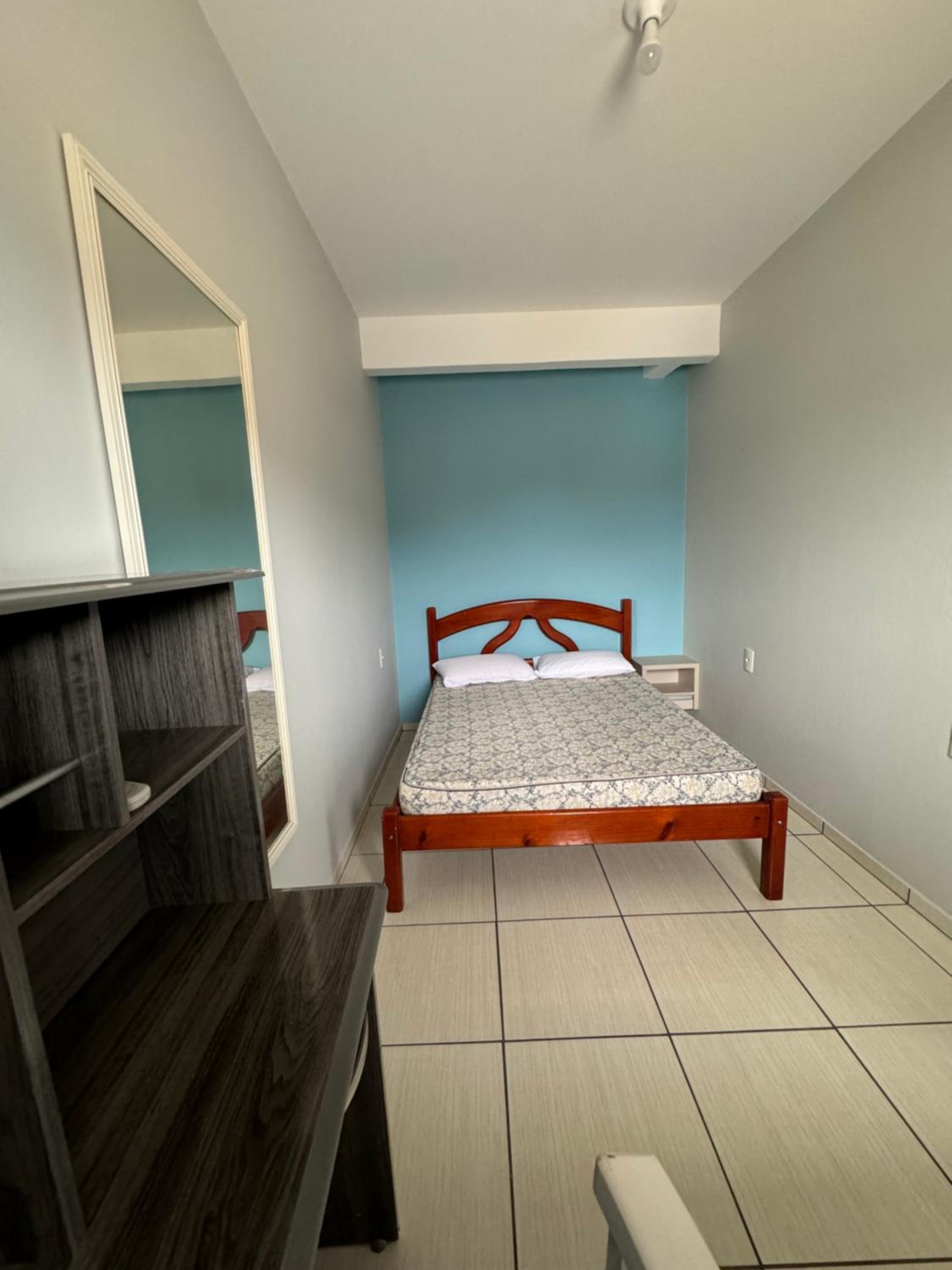 Residencial Golfinho - Palmas, Apto 03