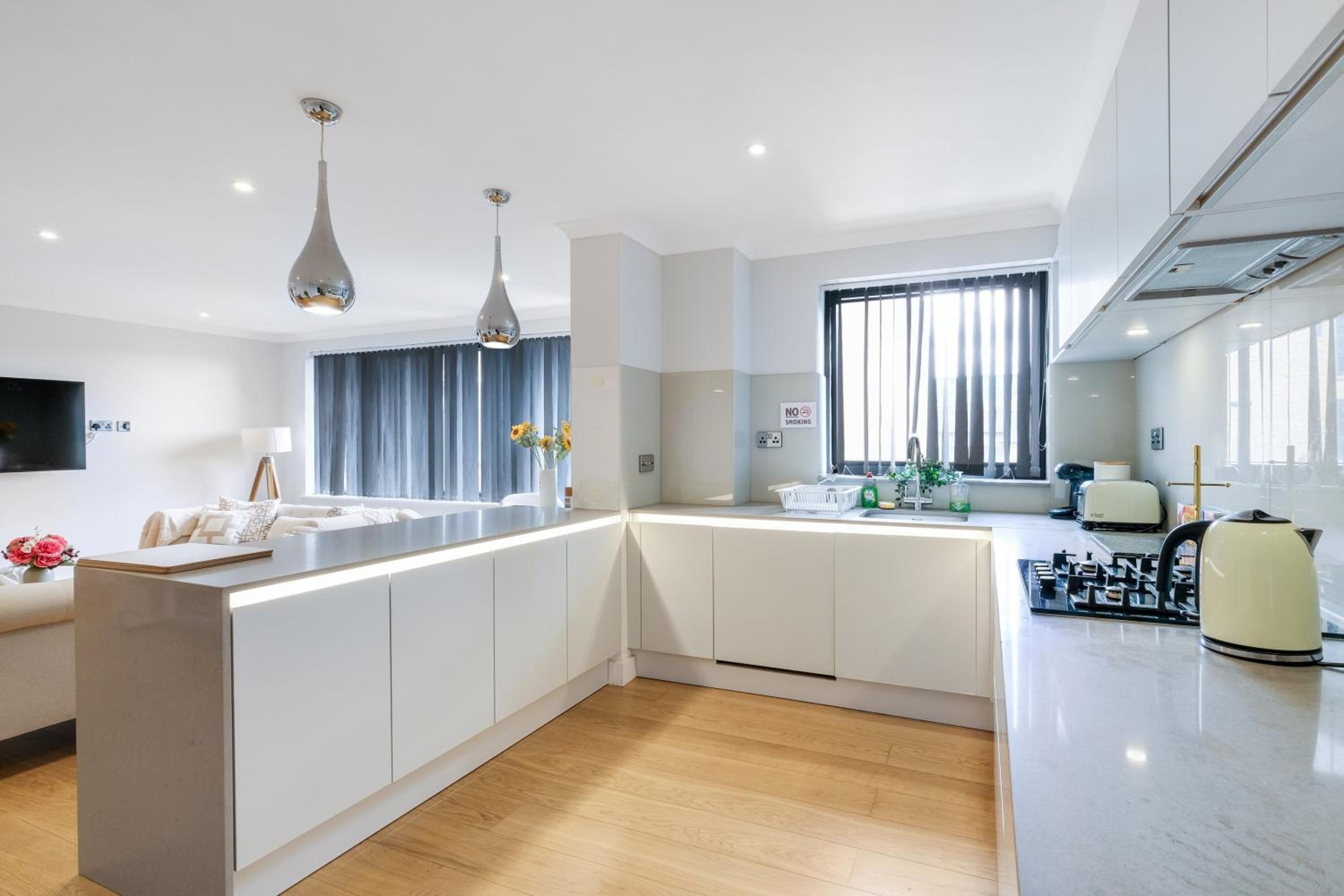 The Concord Modern 2 Bedroom Apartment