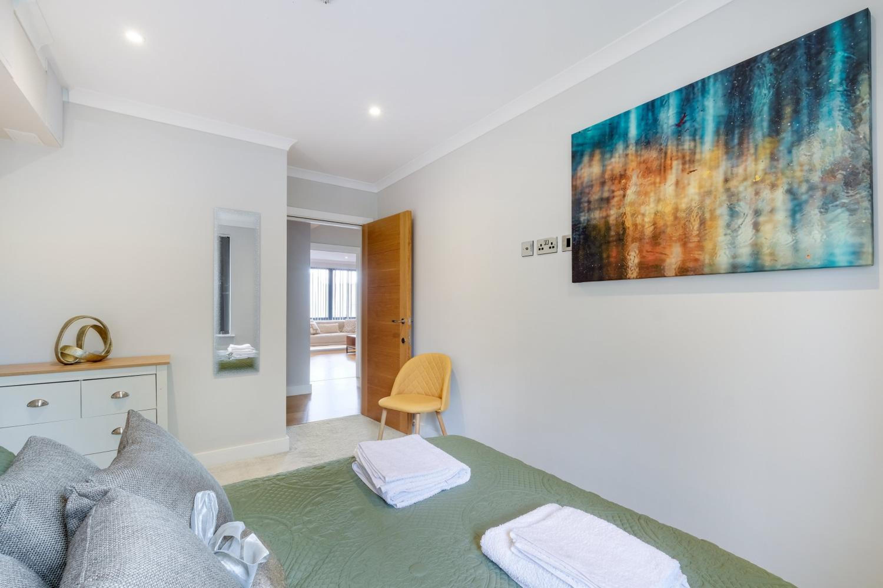 The Concord Modern 2 Bedroom Apartment
