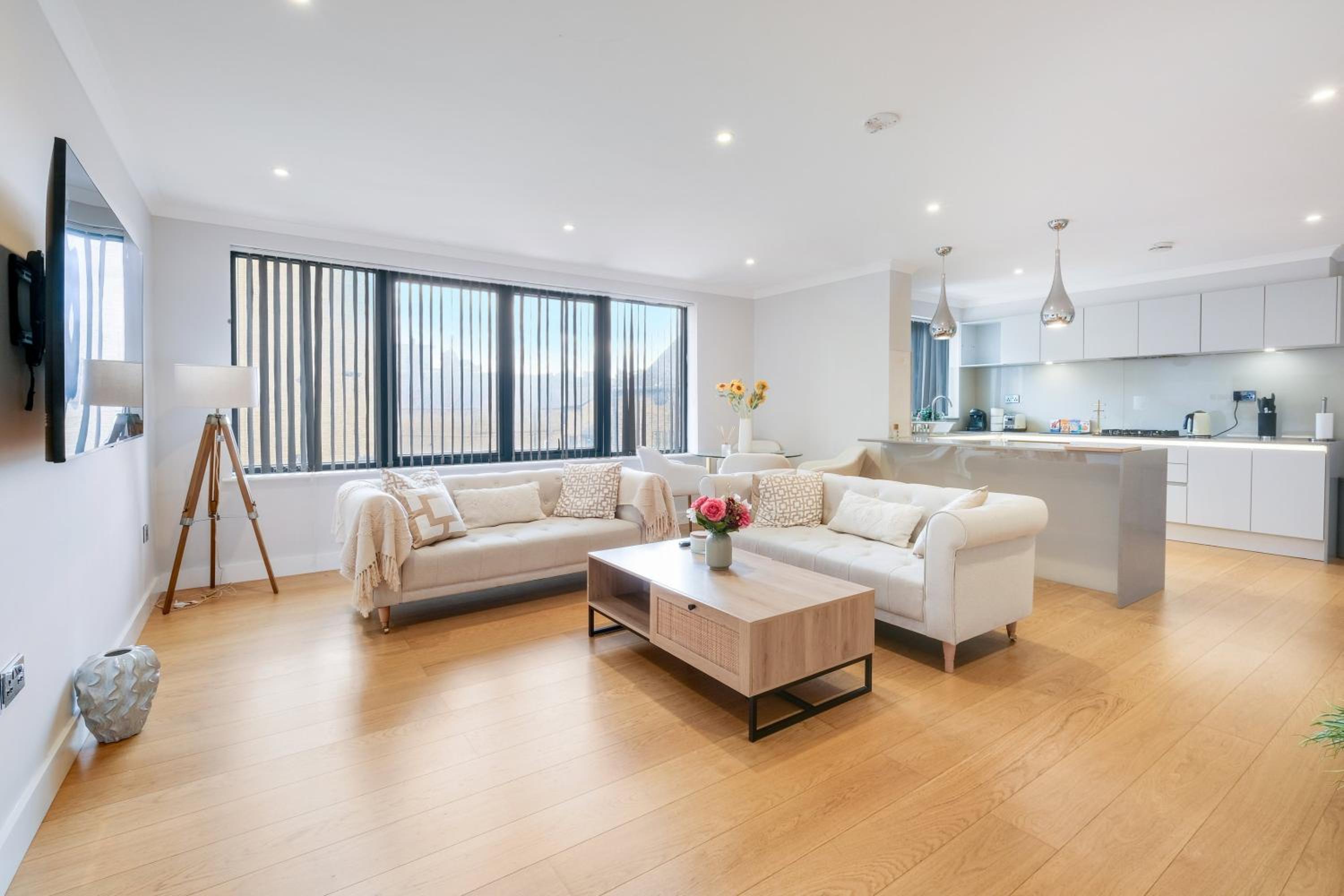 The Concord Modern 2 Bedroom Apartment