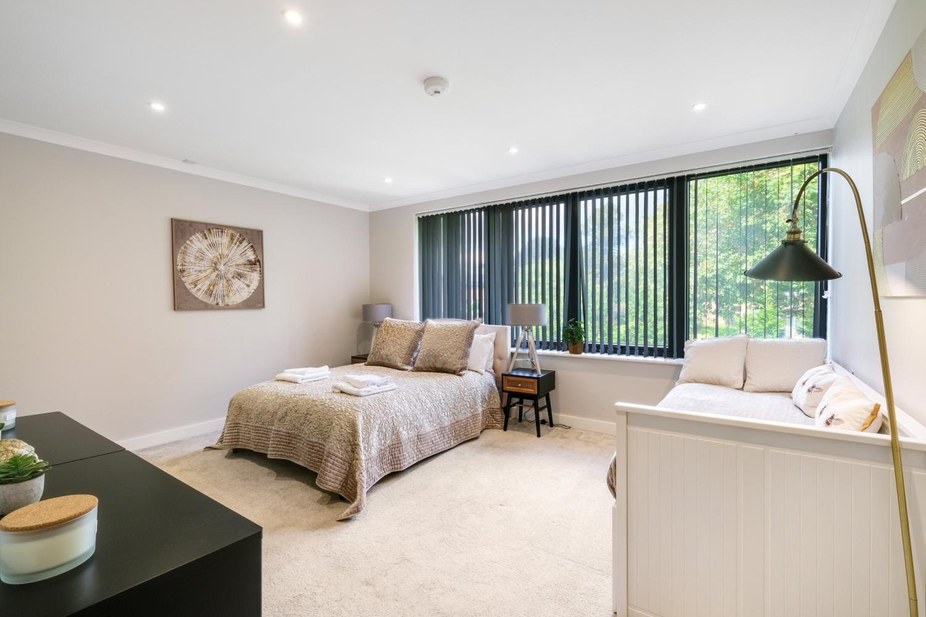 The Concord Modern 2 Bedroom Apartment