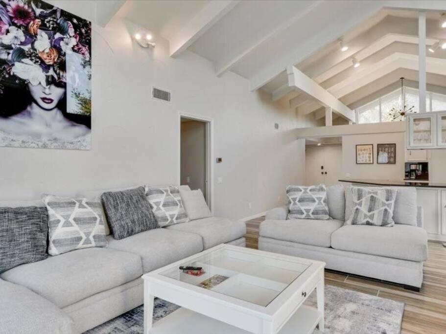 West Irving Palace Miami Style, photo 21