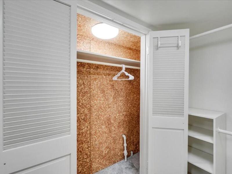West Irving Palace Miami Style, photo 39