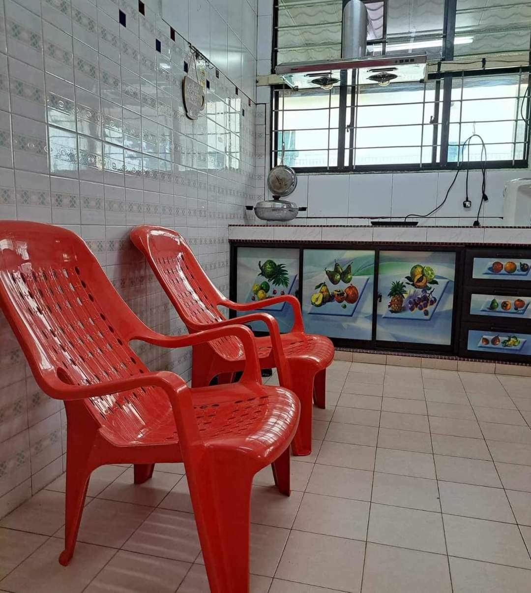 HAPPY HOMESTAY Lukut NS photo 3