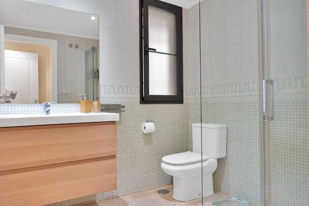 NEW! Arqueros Deluxe Apartment