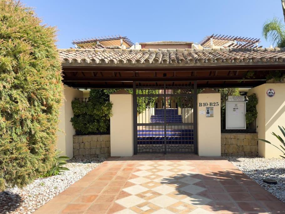 NEW! Arqueros Deluxe Apartment
