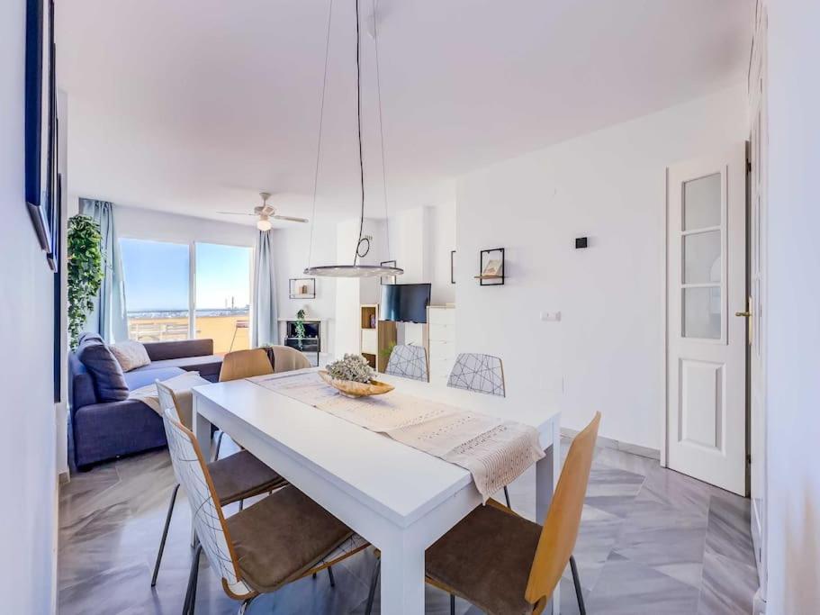 101-Apartment, Stunning Views, Riviera del Sol view 5