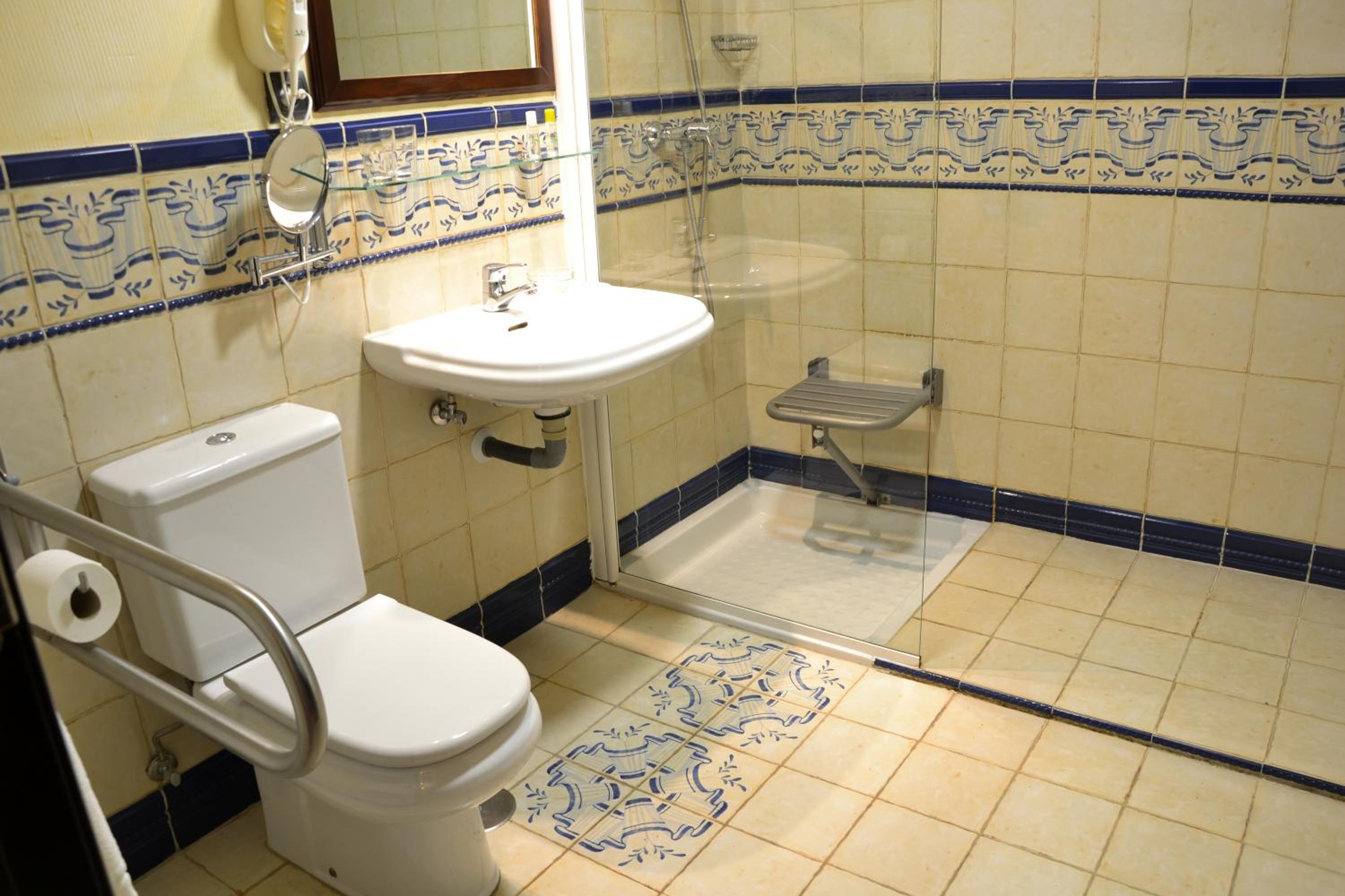 I AM La Posada Hotel and Apartment