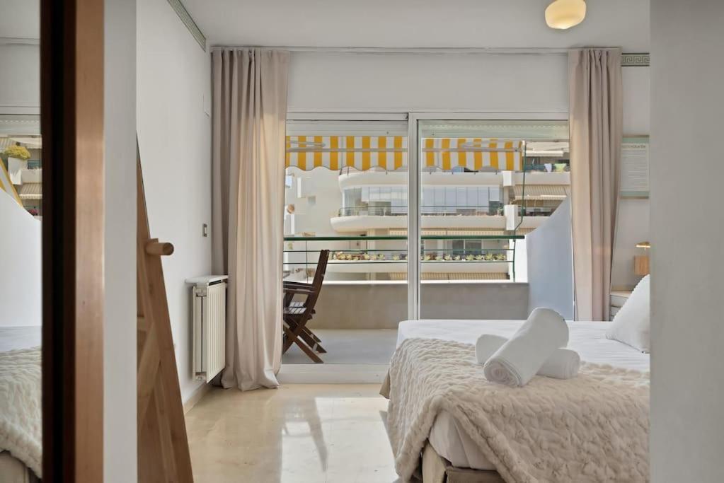 NEW! Xallas Golfside Apartment
