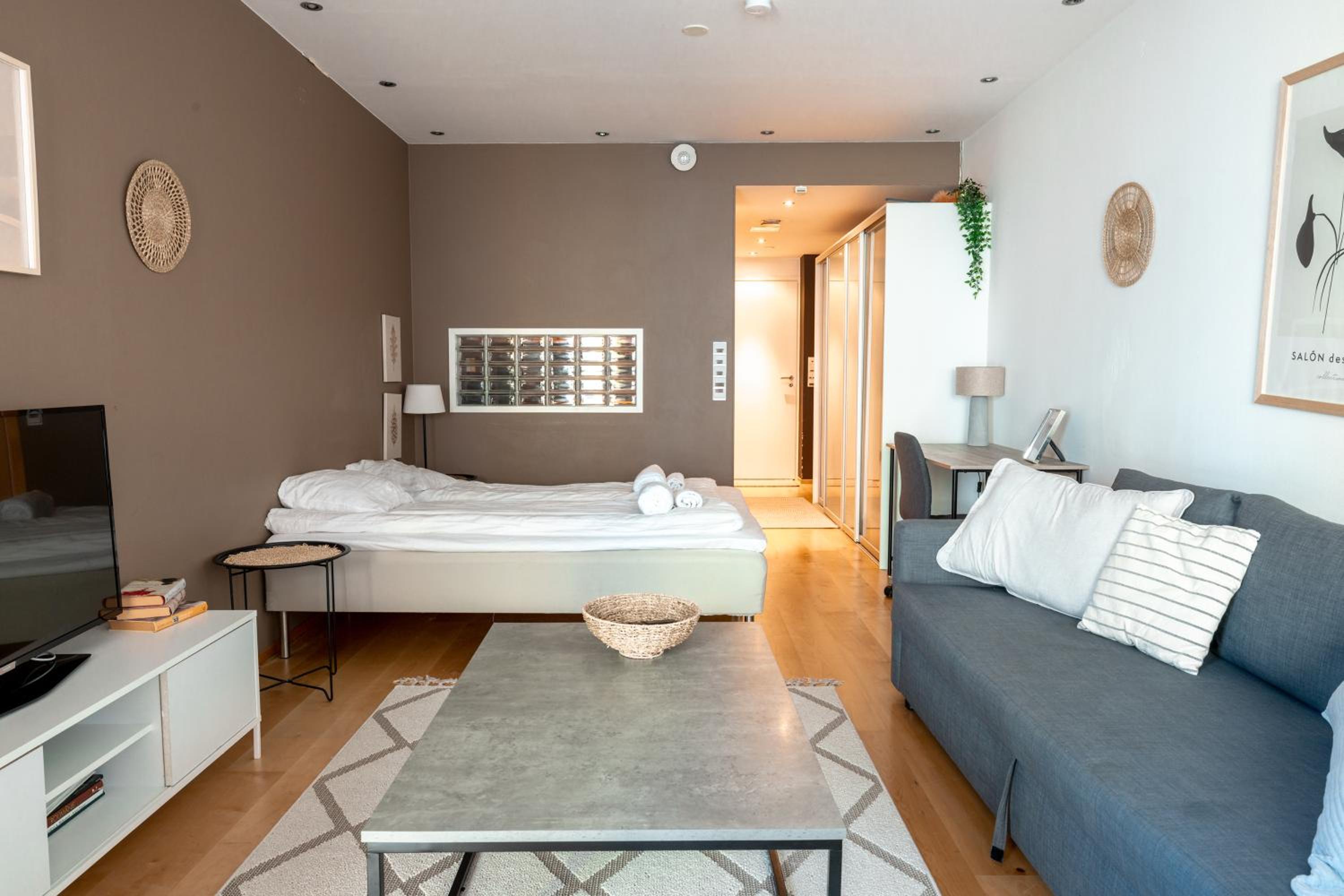 2ndhomes Kamppi Center Apartment with Balcony & Sauna