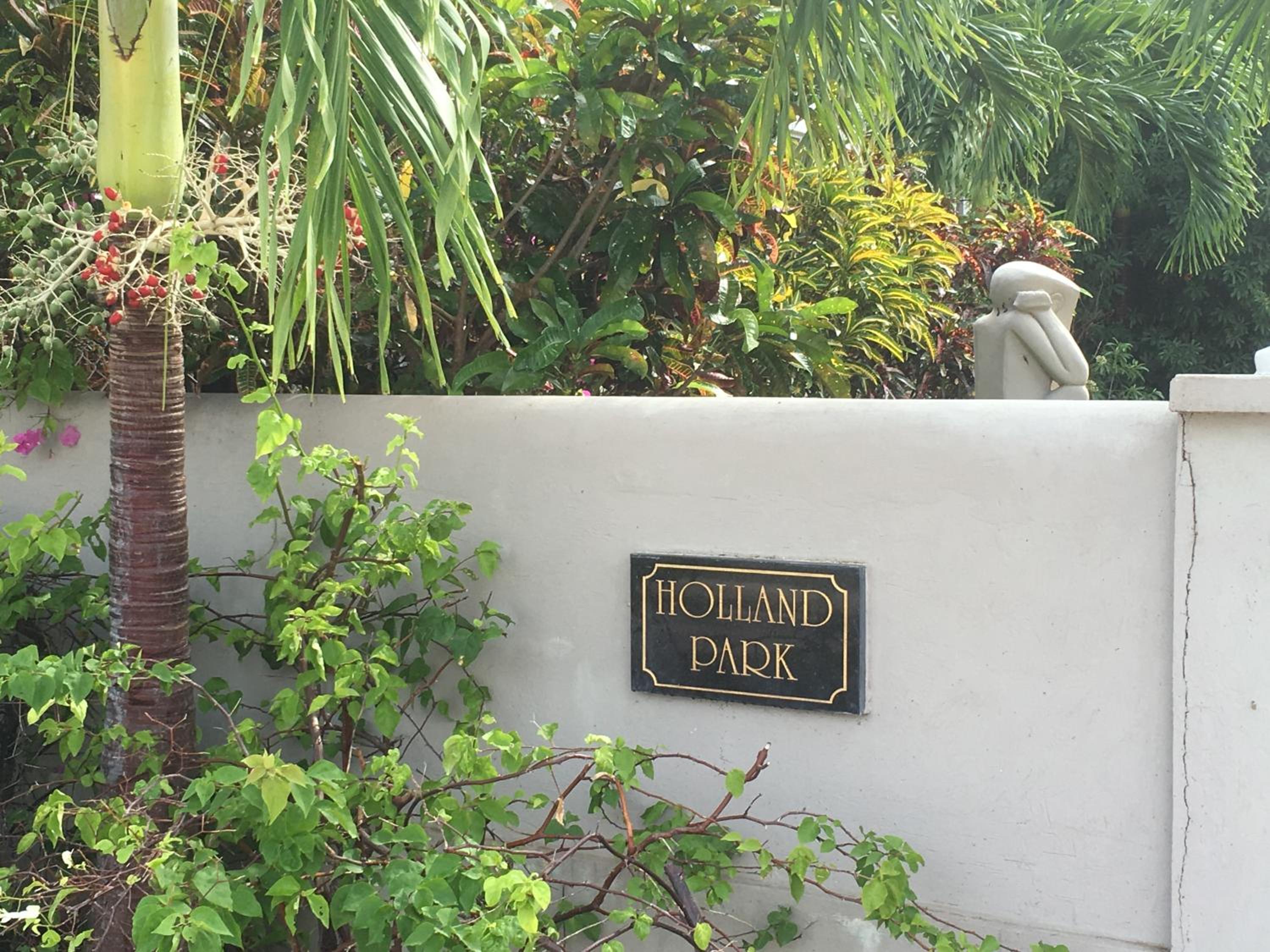 Holland Park Barbados