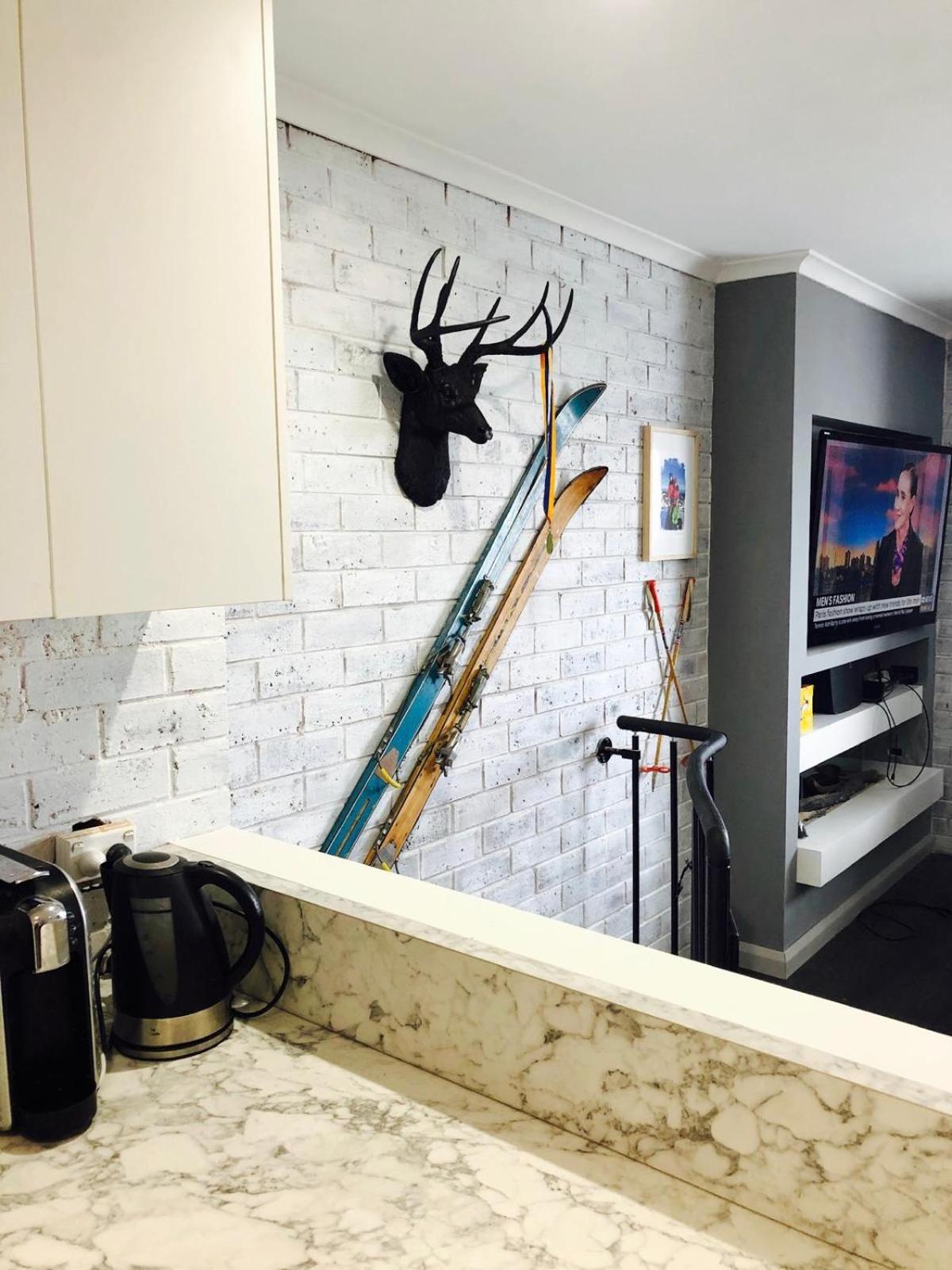 Perfect Located Apartment in the heart of Hotham
