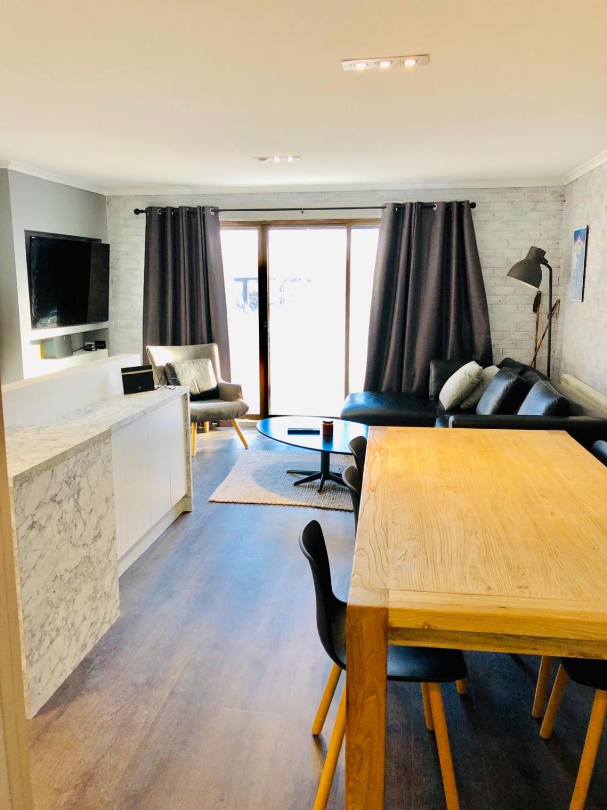 Perfect Located Apartment in the heart of Hotham