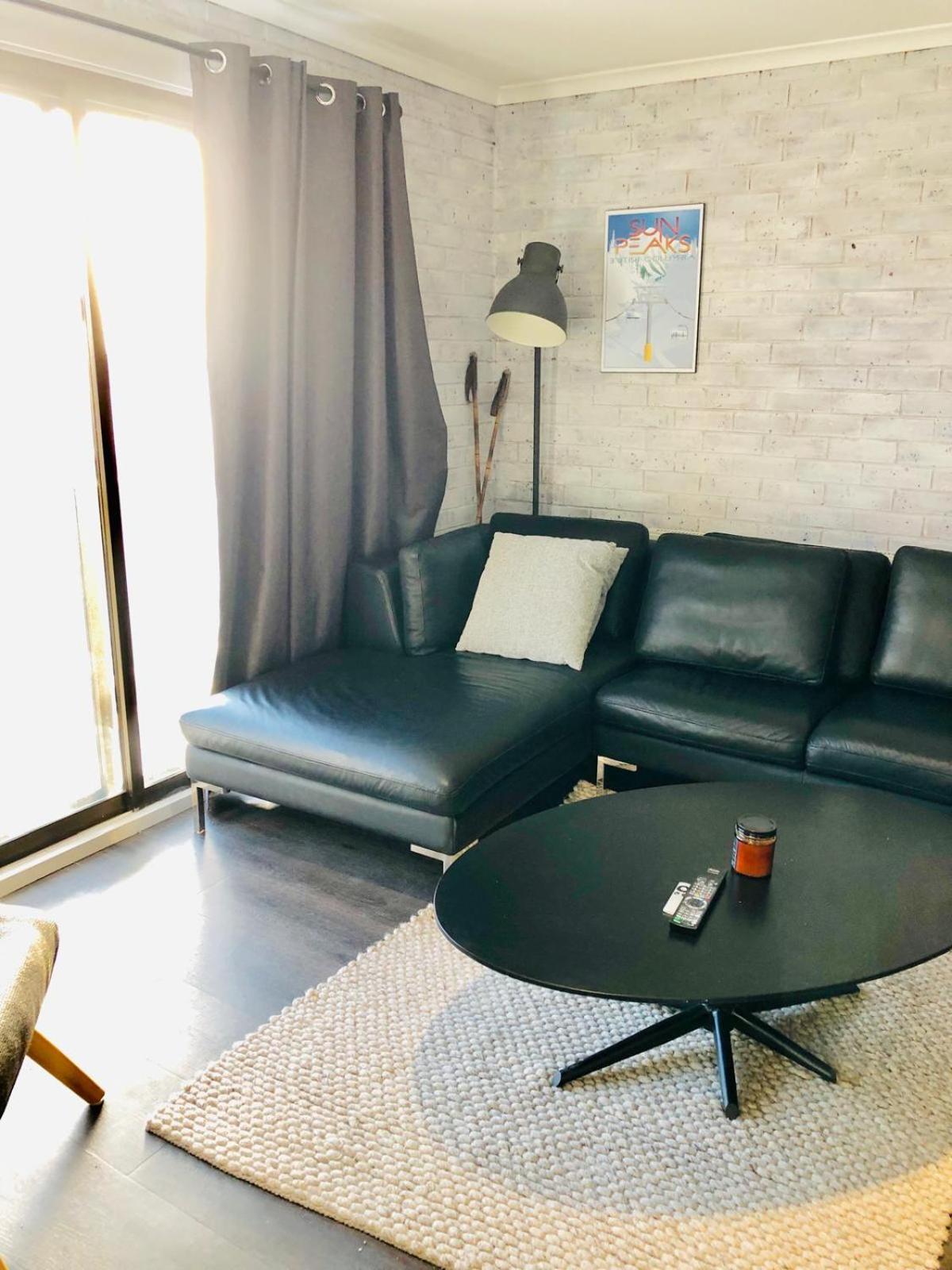 Perfect Located Apartment in the heart of Hotham