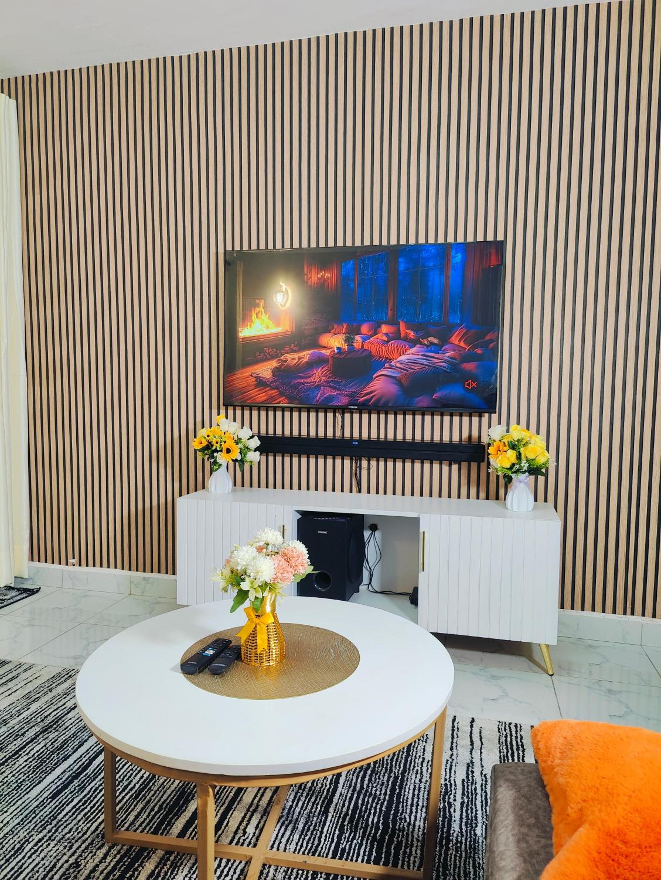 Executive one bedroom - Membly Eastern bypass