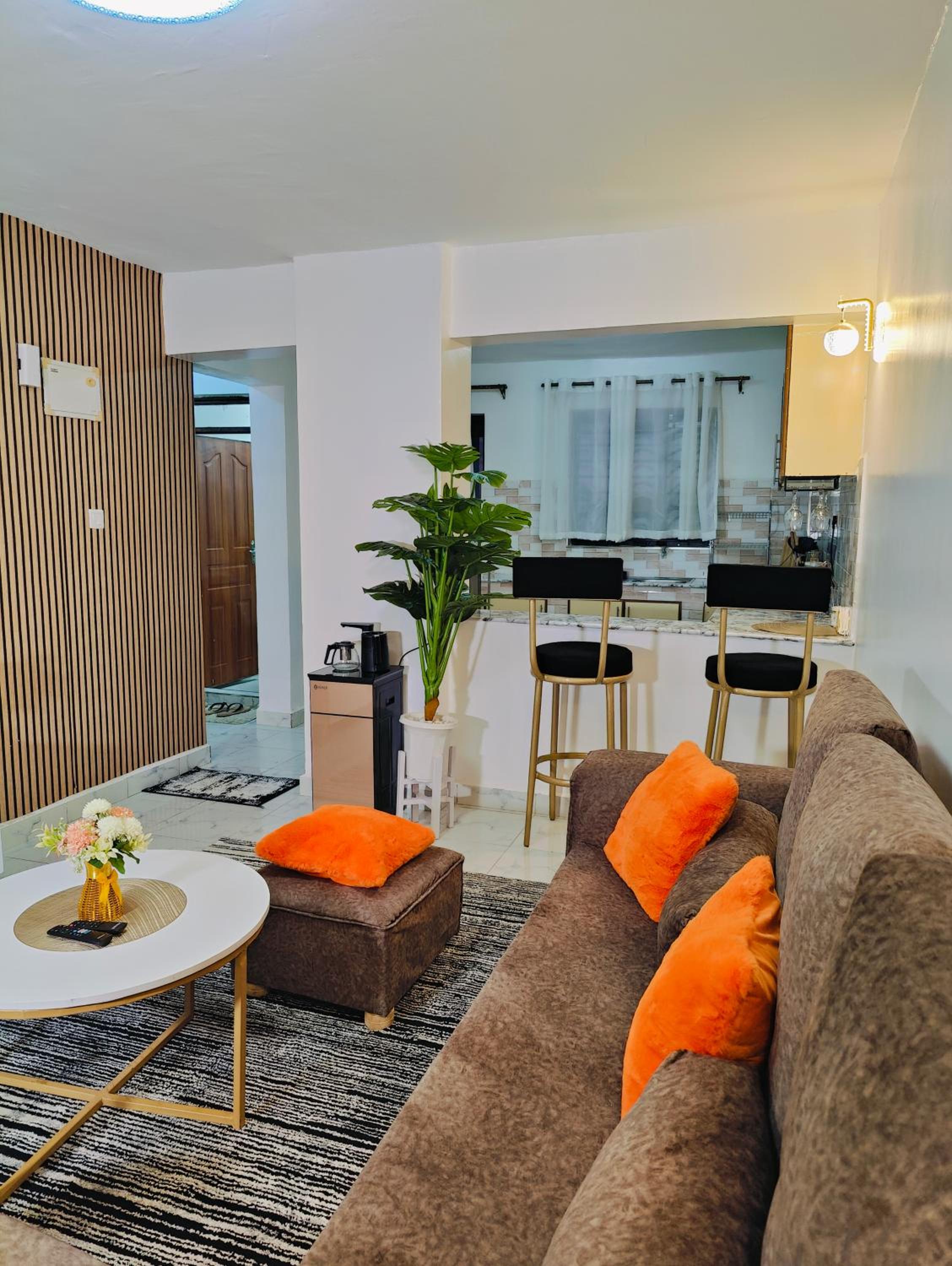 Executive one bedroom - Membly Eastern bypass