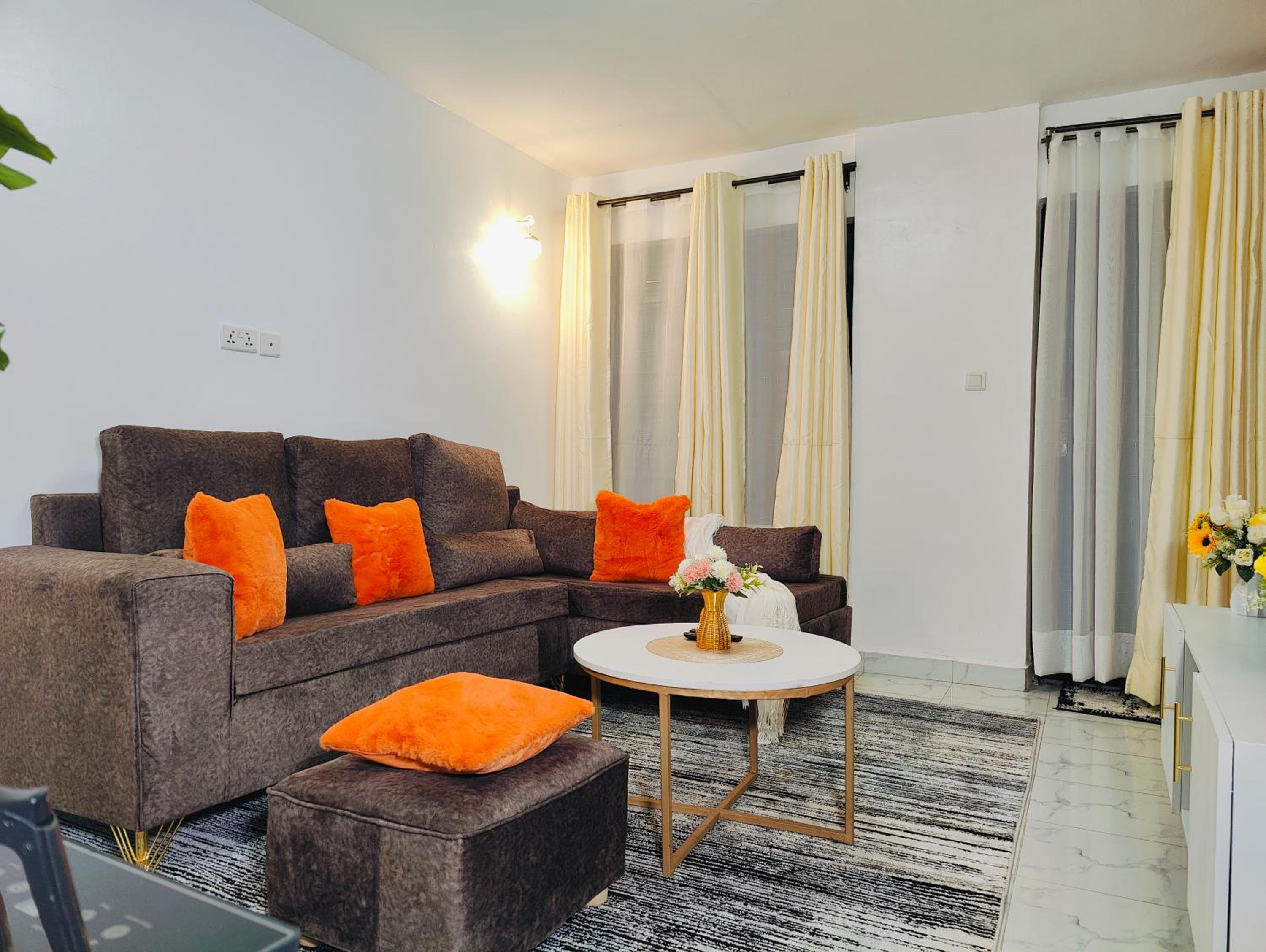 Executive one bedroom - Membly Eastern bypass