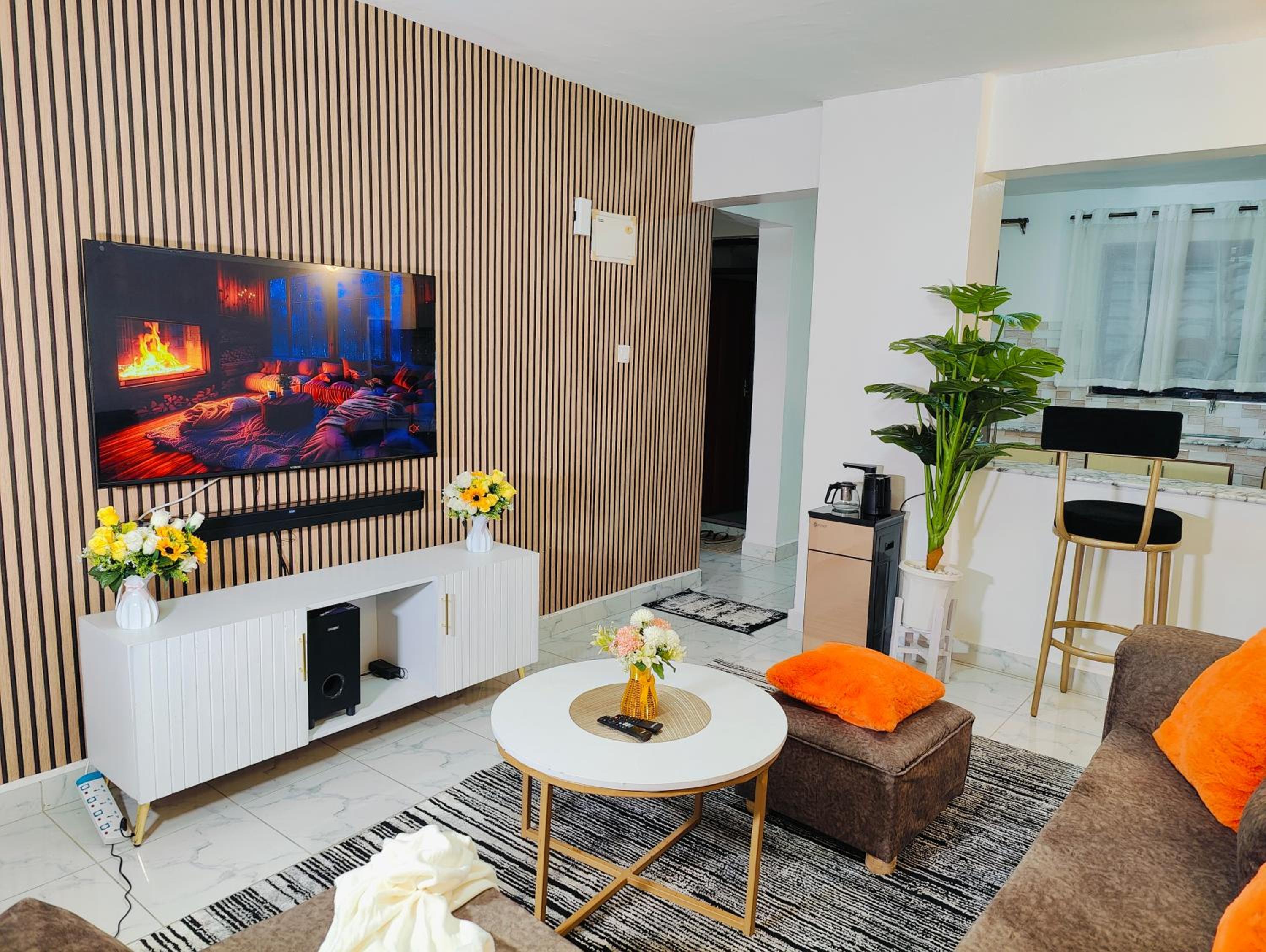 Executive one bedroom - Membly Eastern bypass