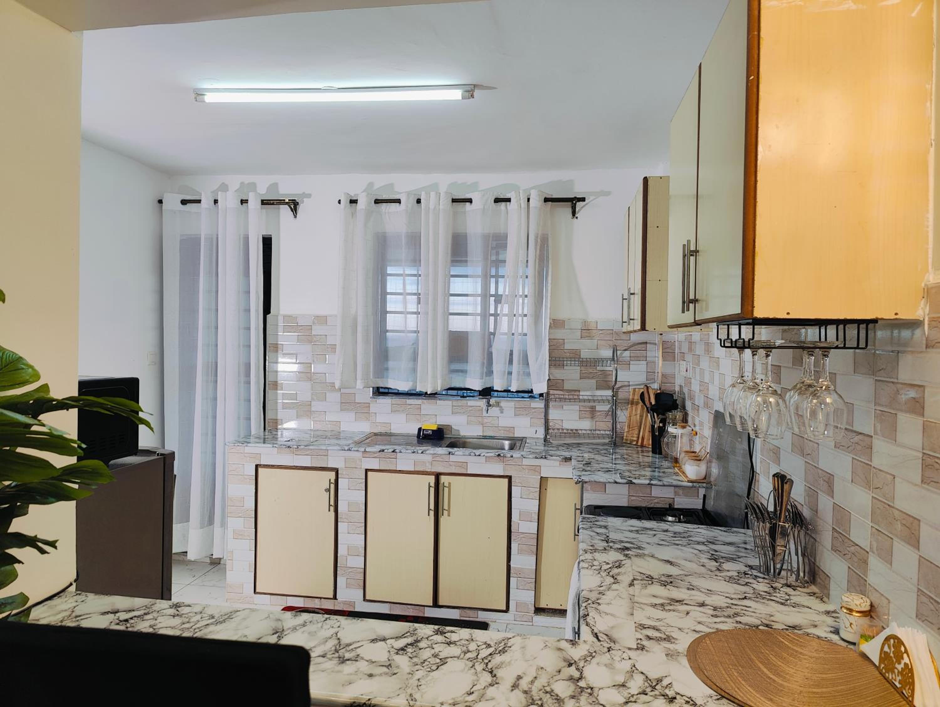 Executive one bedroom - Membly Eastern bypass