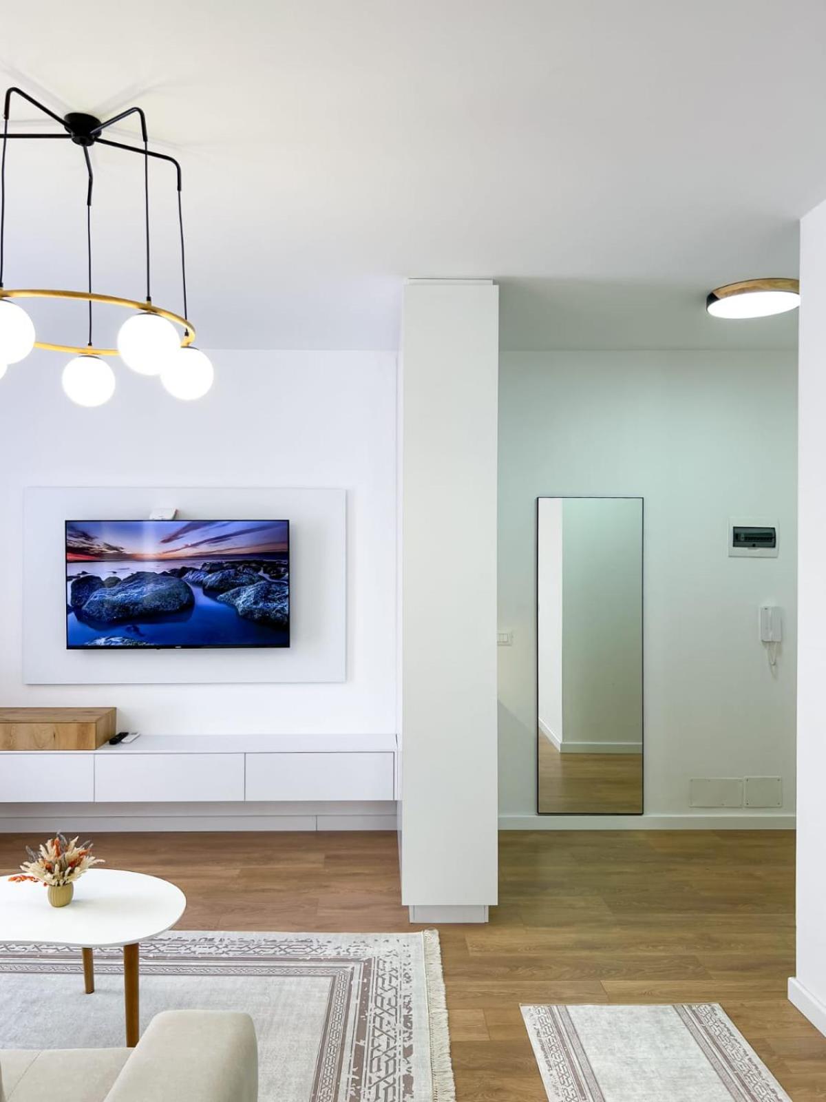 Boulevard Apartment