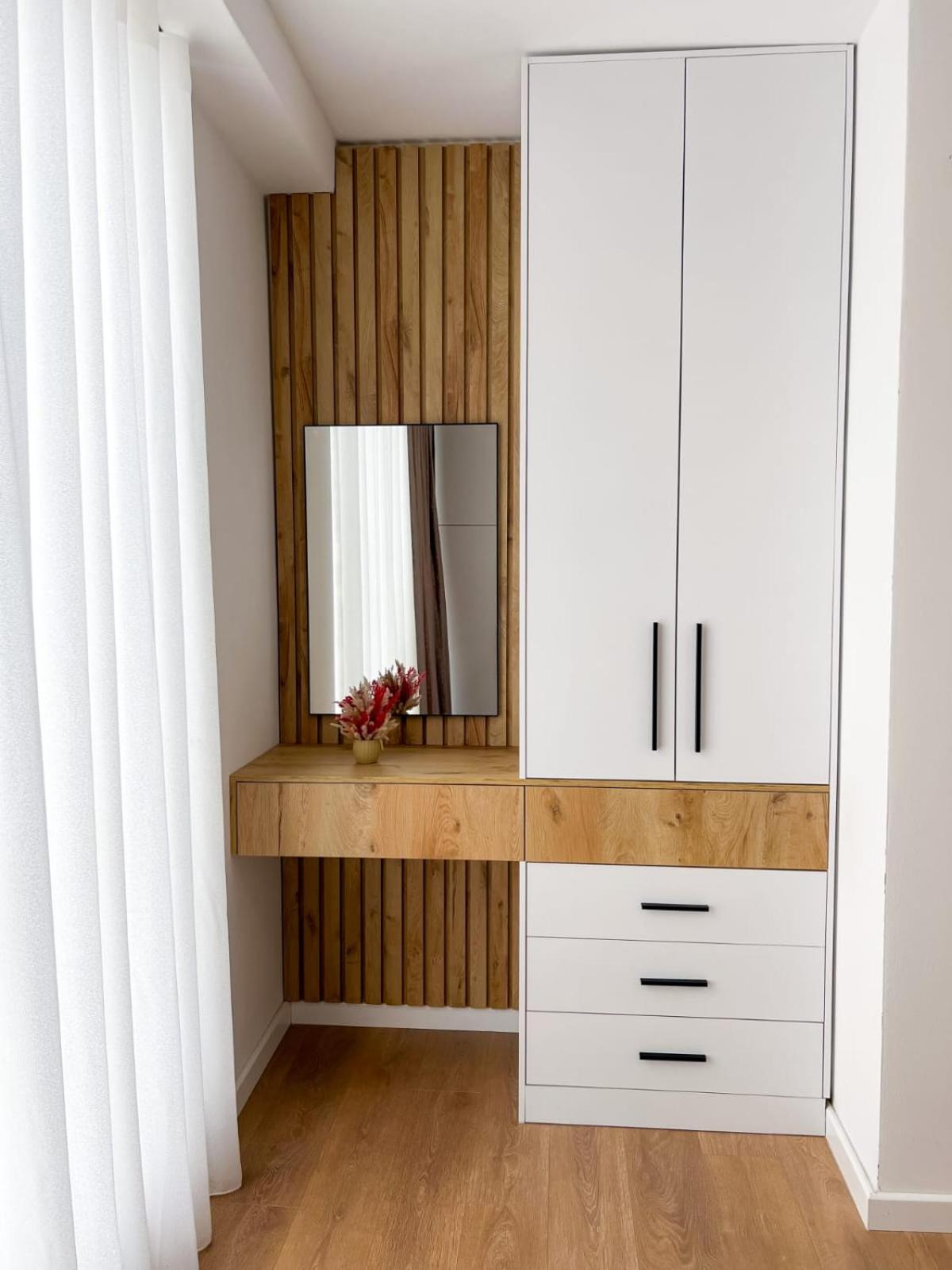 Boulevard Apartment