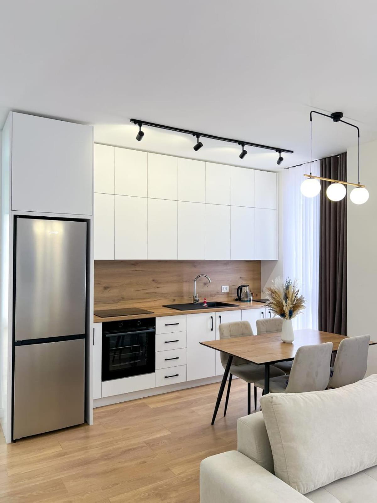 Boulevard Apartment
