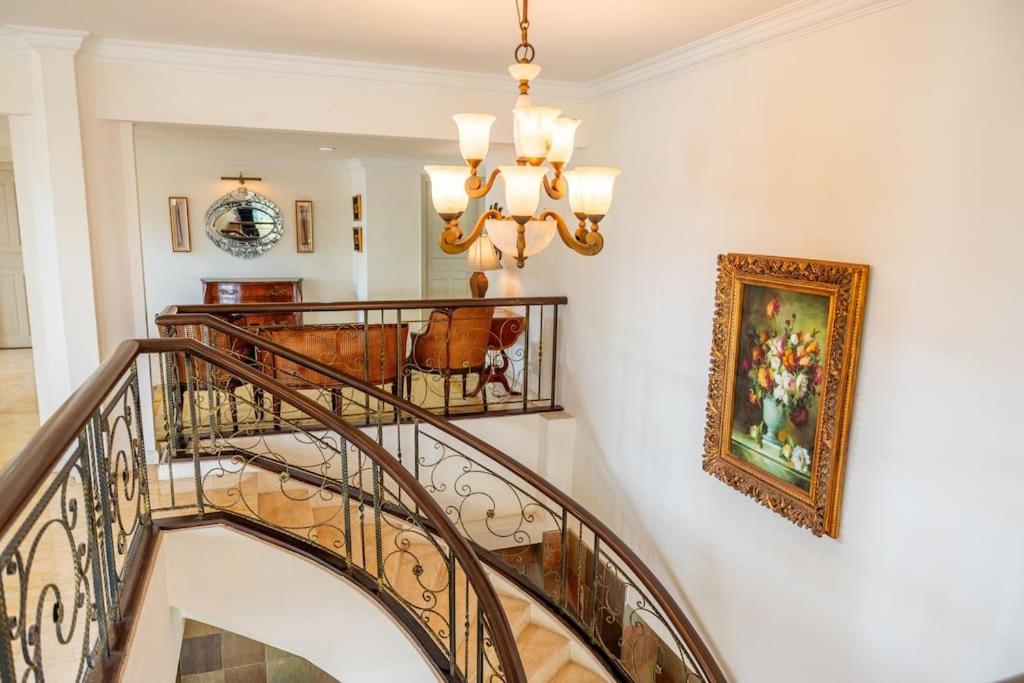 The Grand Villa