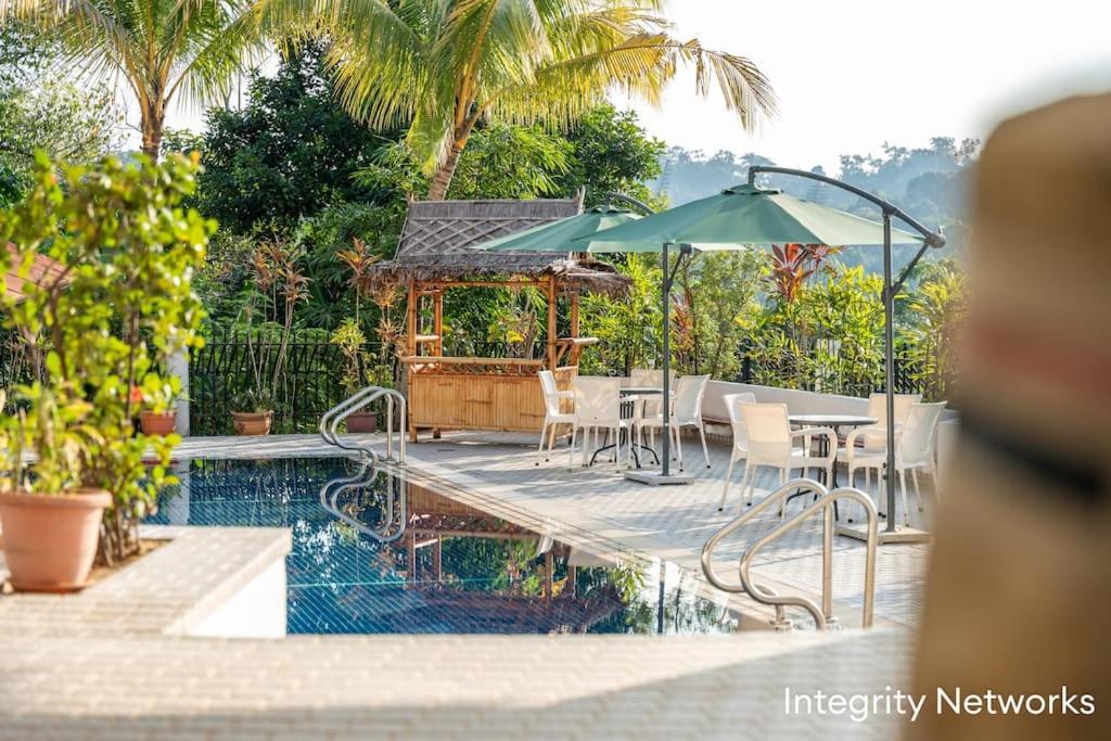 The Grand Villa