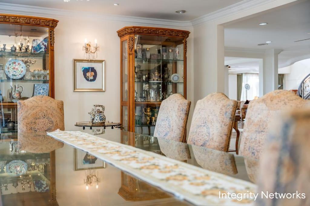 The Grand Villa