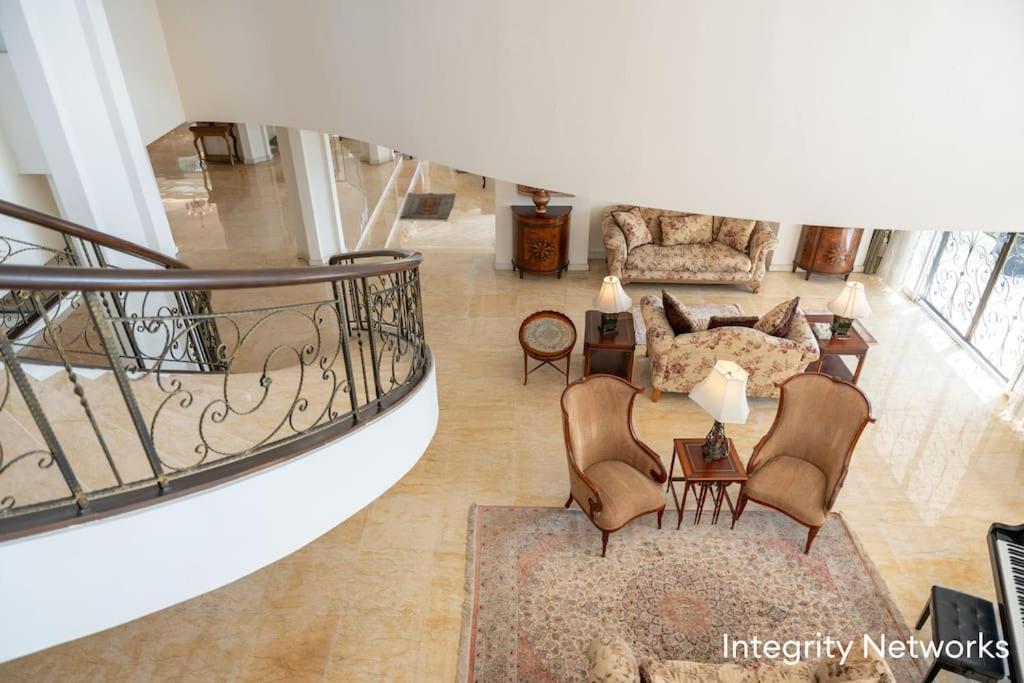 The Grand Villa