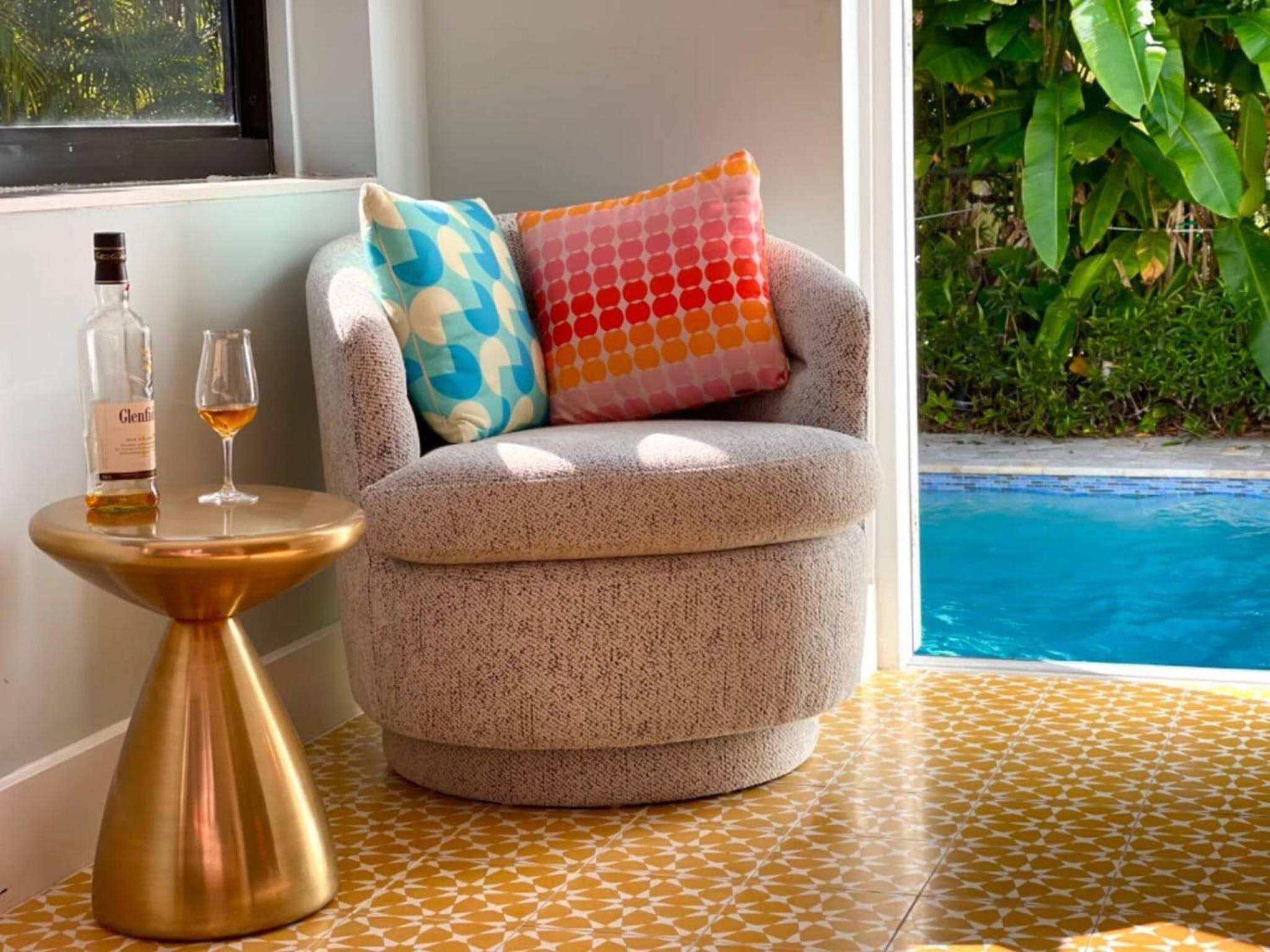 Experience Miami Magic: Tropical Pool Escape