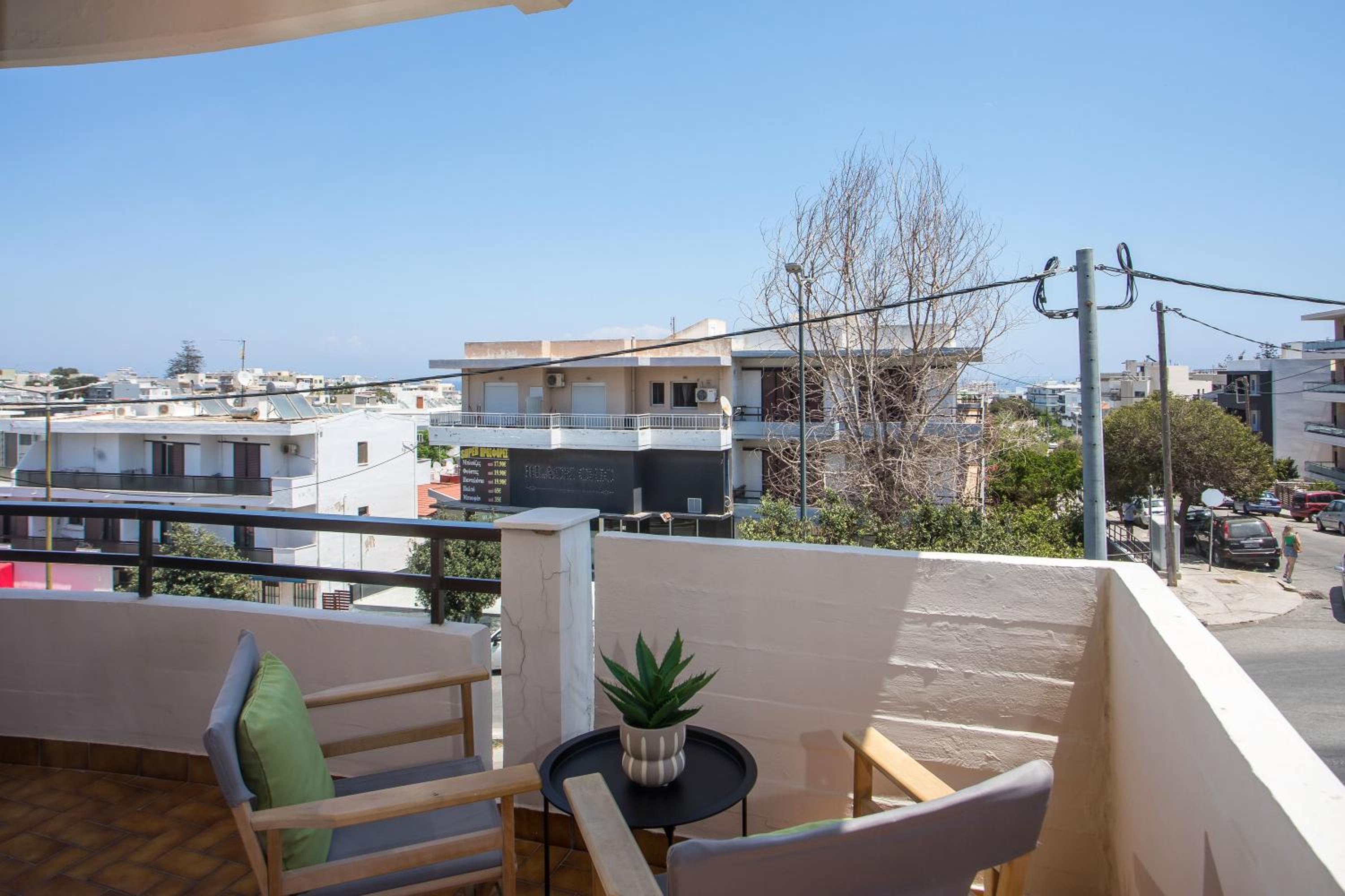 Elegant Apartment in Rhodes Town view 2