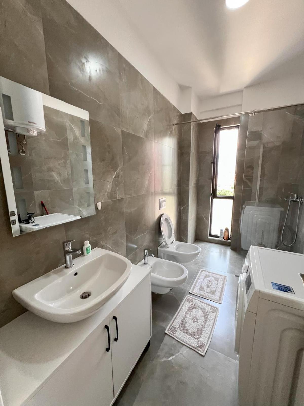 Arlis New Apartment photo 4