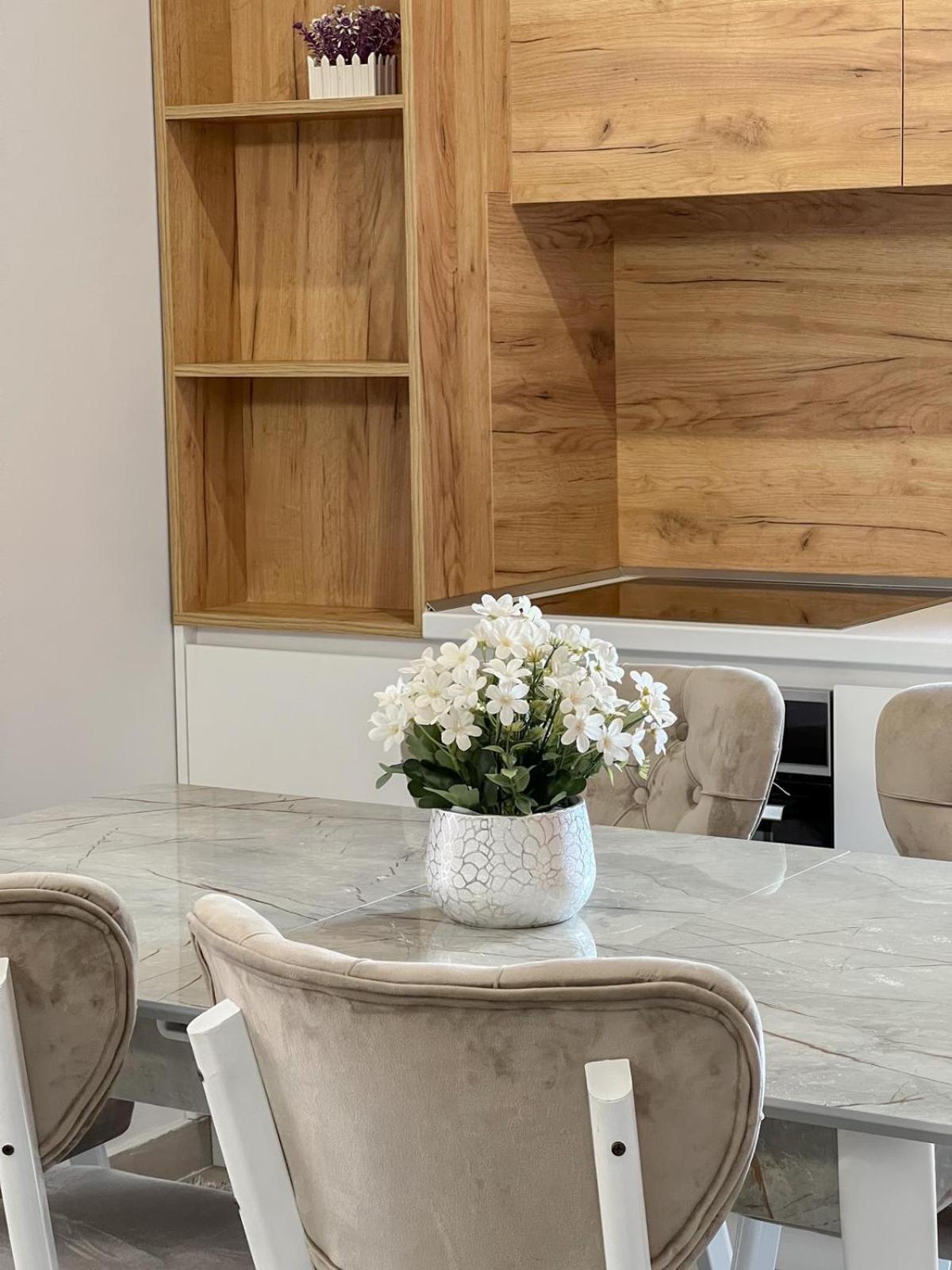 Arlis New Apartment photo 3