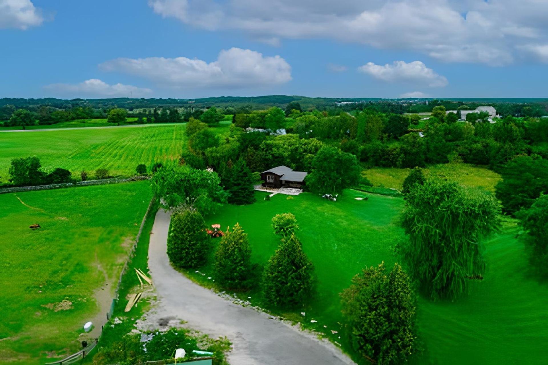 Doran Farm House