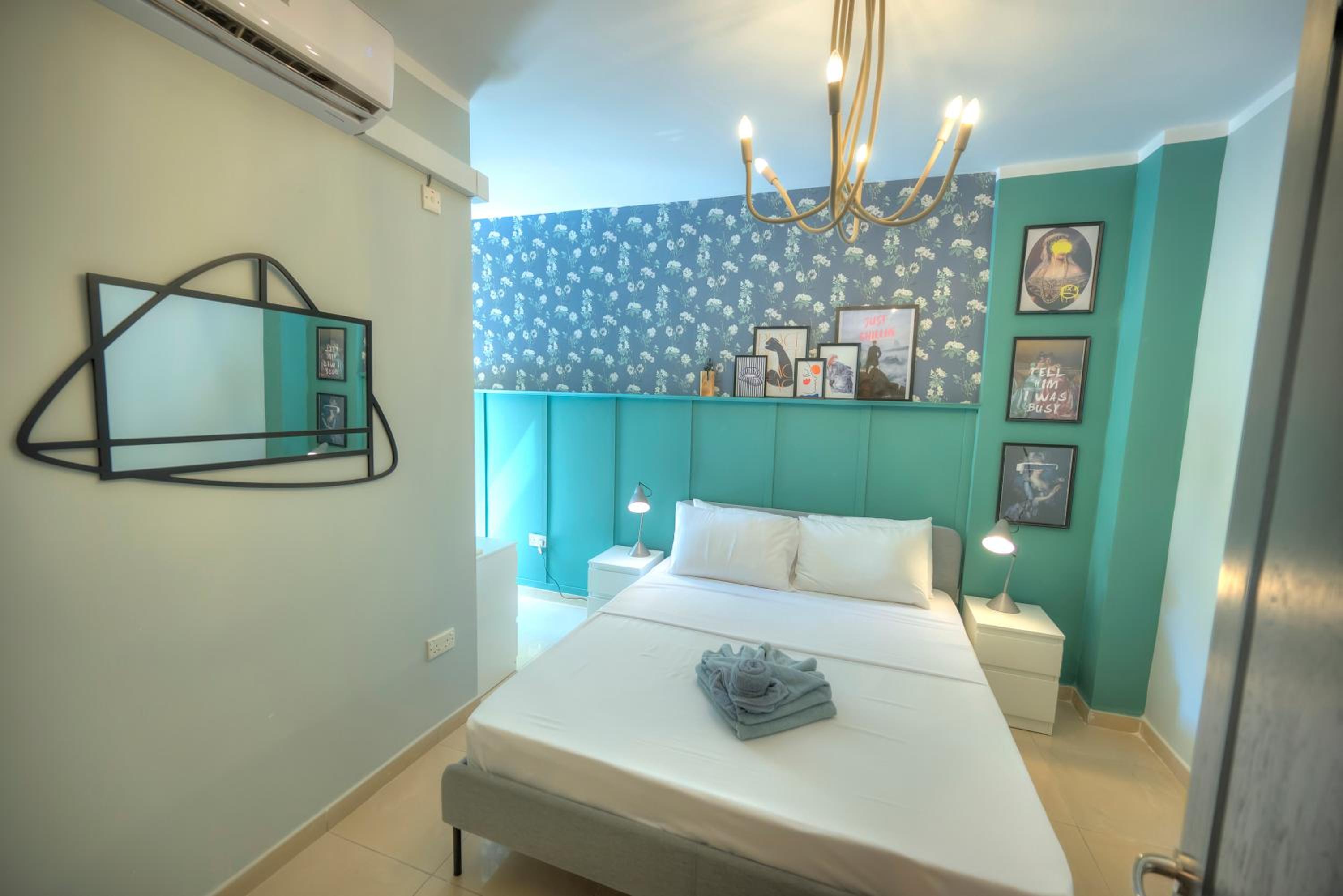 Beautifully furnished, cosy 2bedroom flat GOSLM-12 view 2