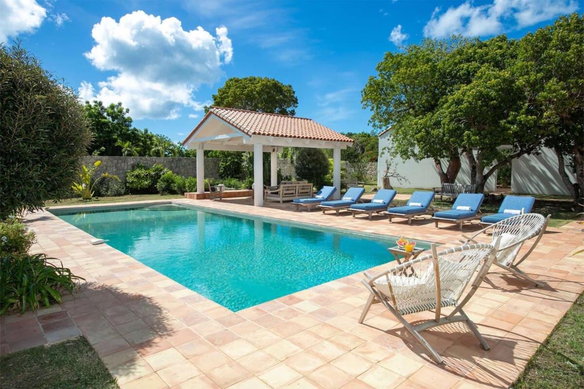 Luxury Water View Villa in Terres Basses with Pool view 5