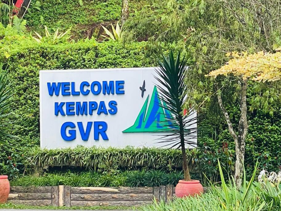 Genting View Resort Kempas APT photo 4