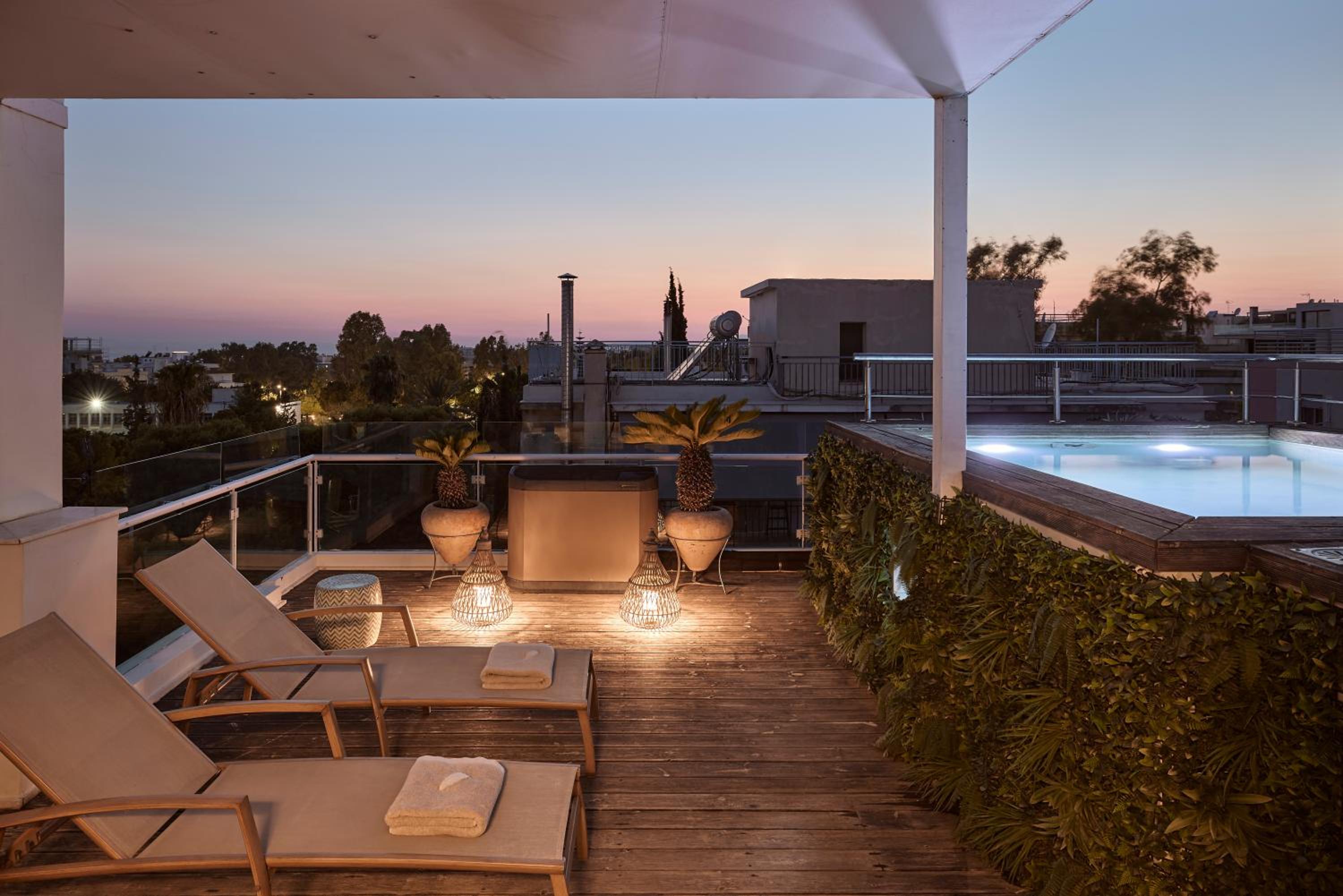 Crystal Green Properties
