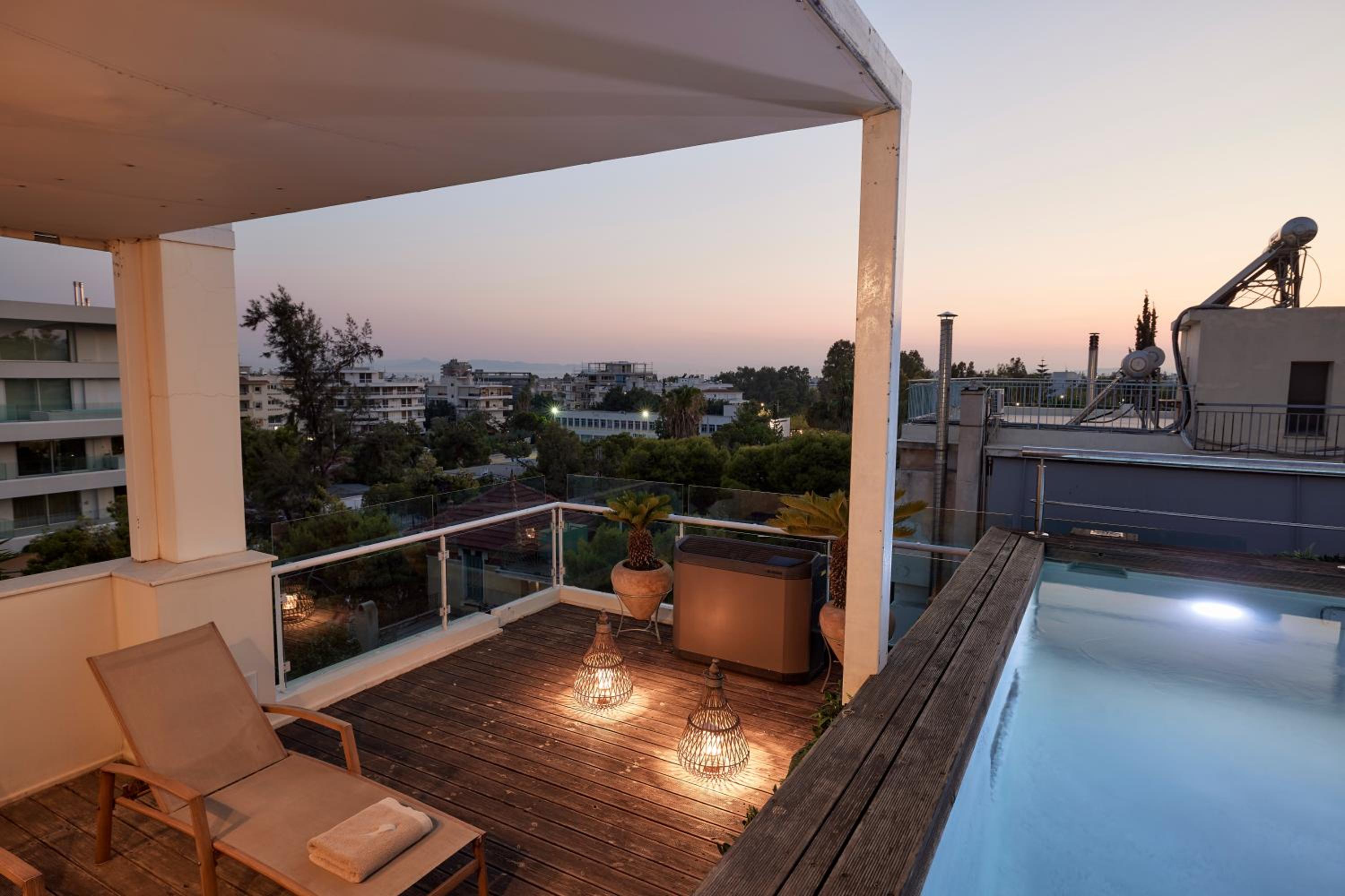 Crystal Green Properties