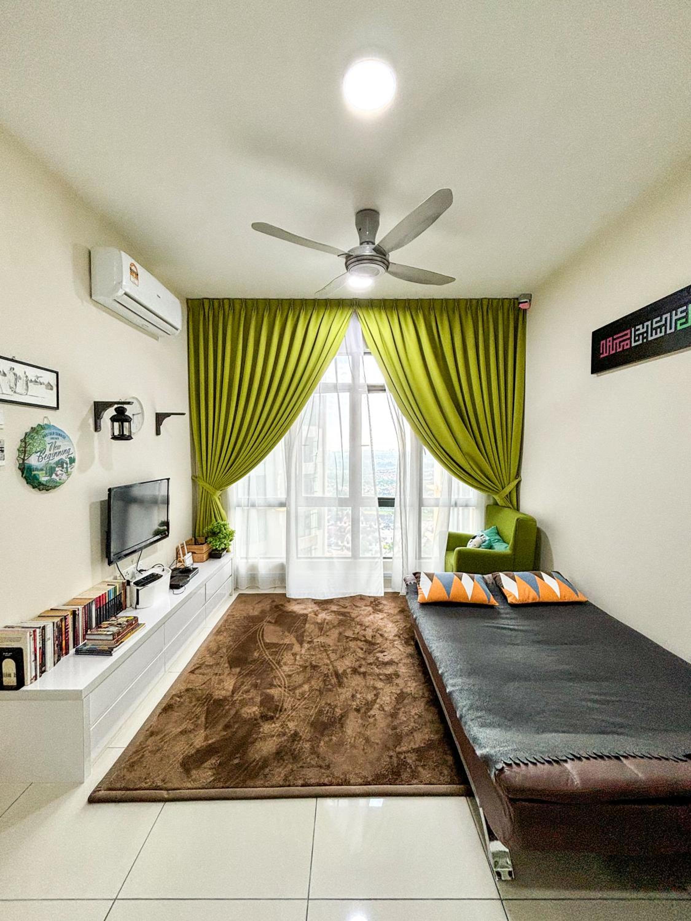 ARC swimming pool Musliim homestay JB