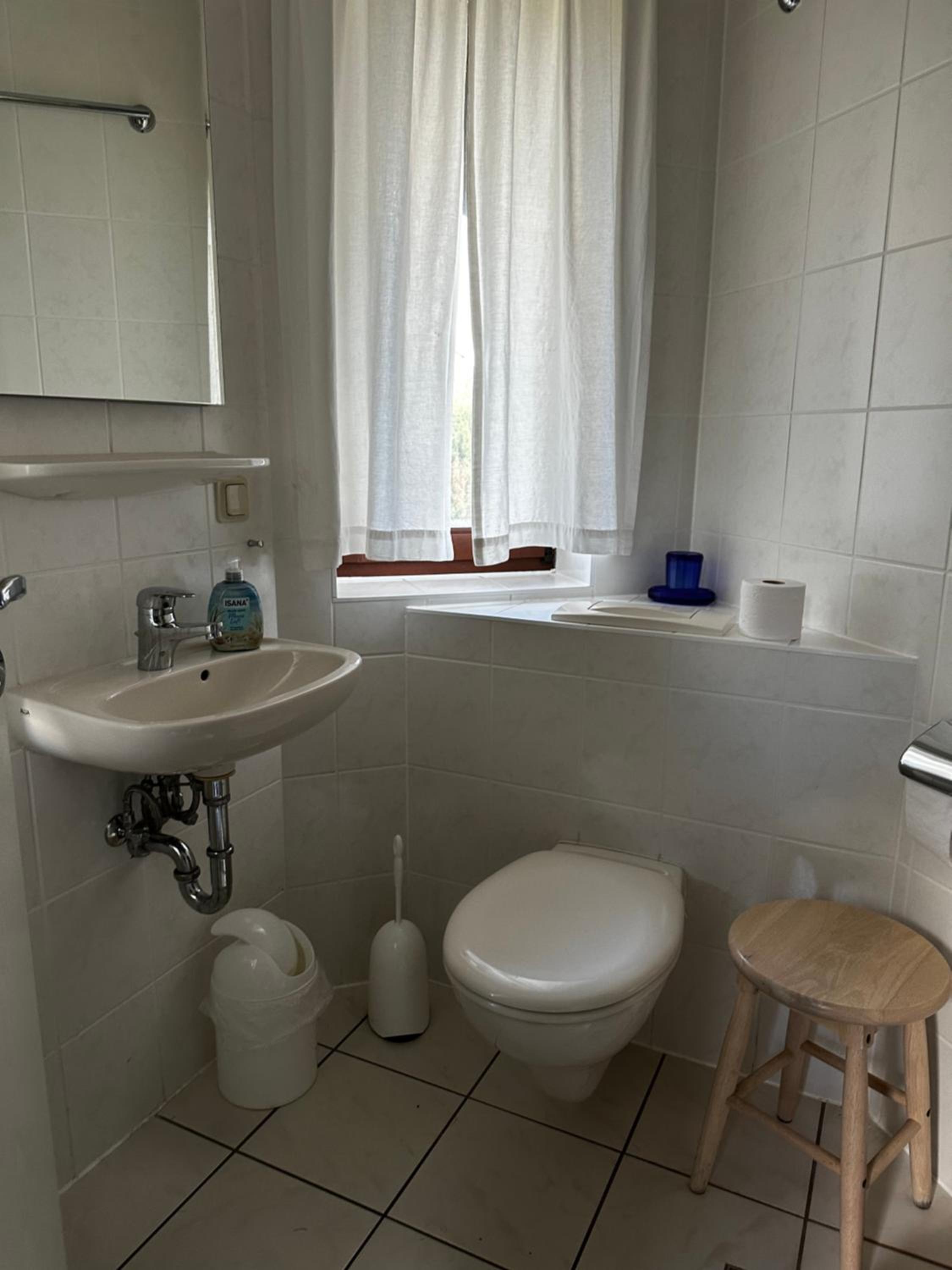 Ferienwohnung Maximus in einem Ferienhaus mit 3 Wohnungen in Putbus auf Rügen