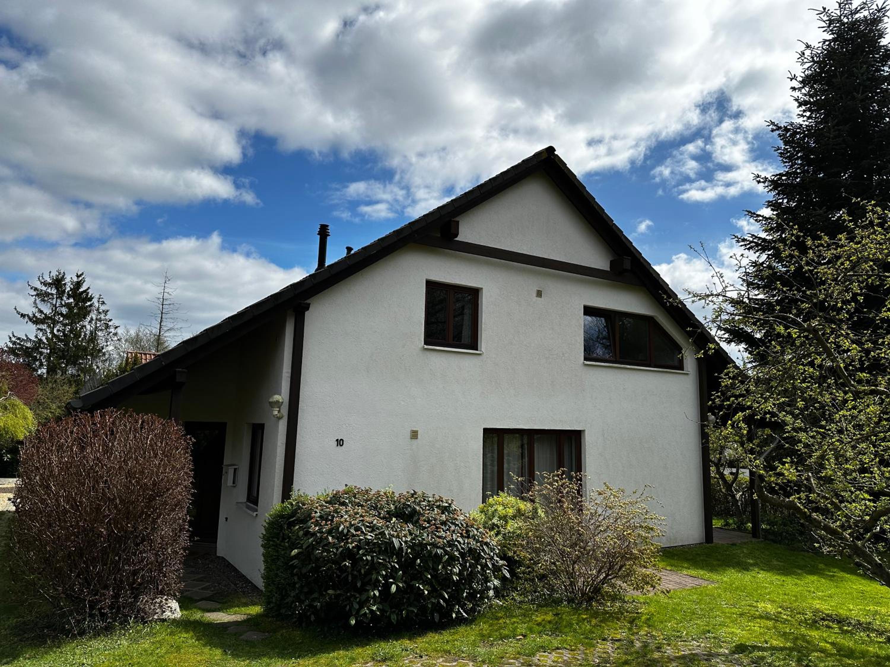 Ferienwohnung Maximus in einem Ferienhaus mit 3 Wohnungen in Putbus auf Rügen