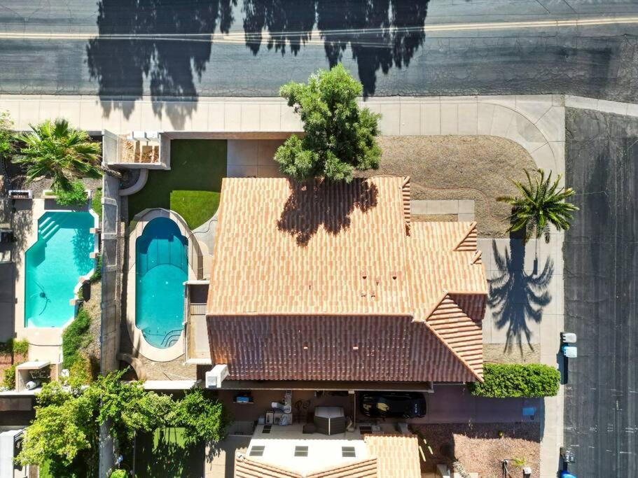 The Entertainment Oasis WPOOL