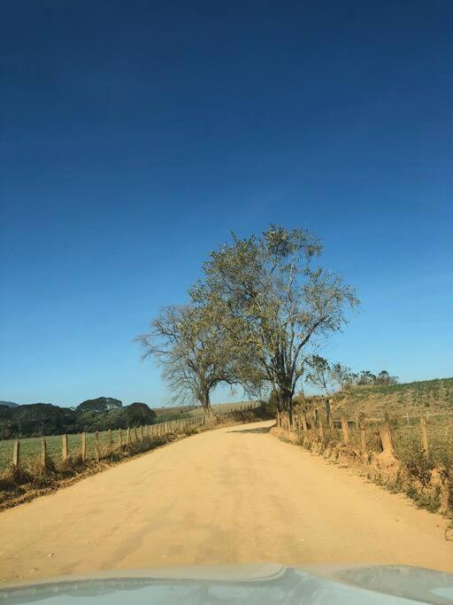 Linda Fazenda Centenária - Conforto e charme