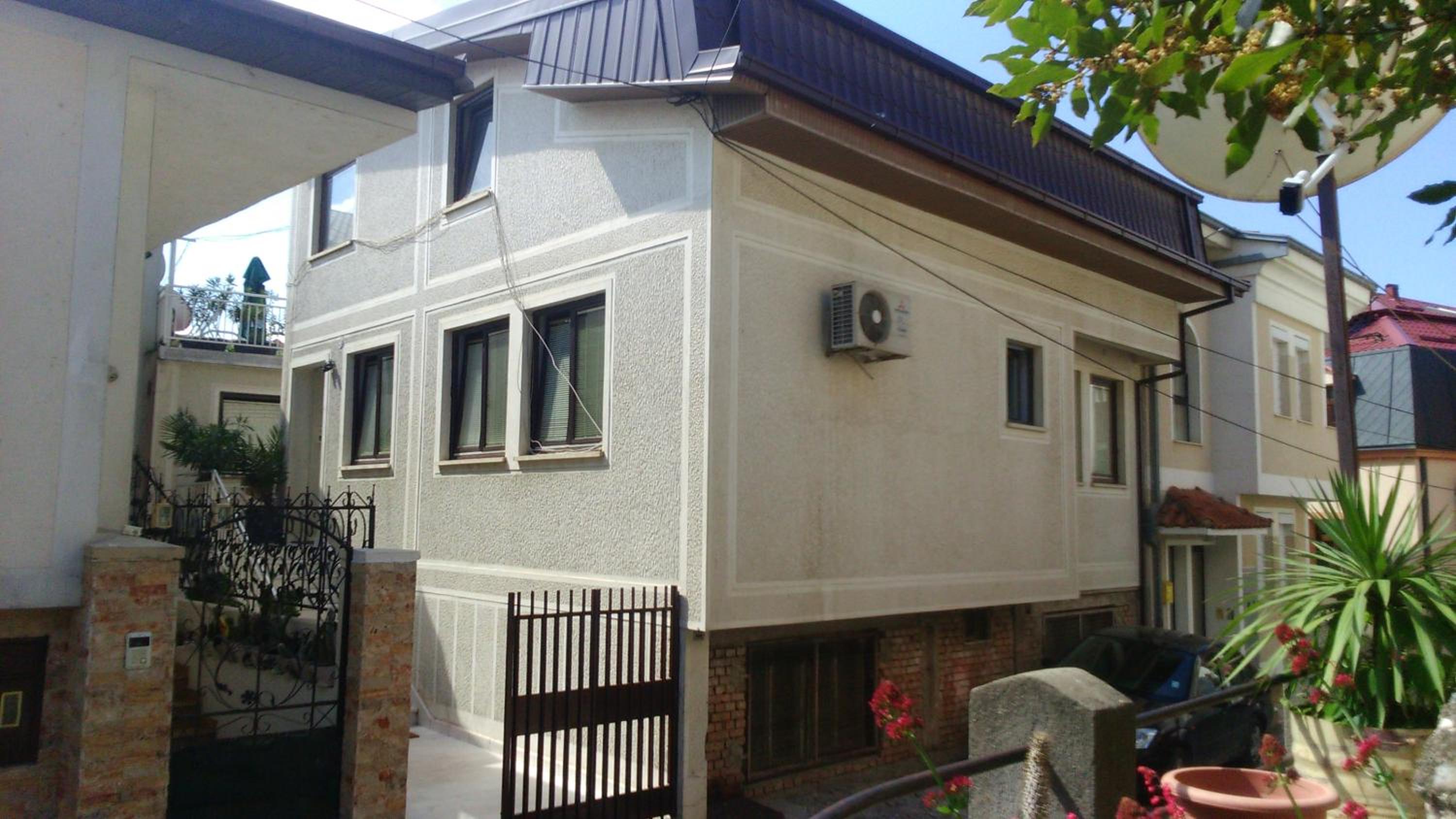 Apartments NOVEL town square view 4
