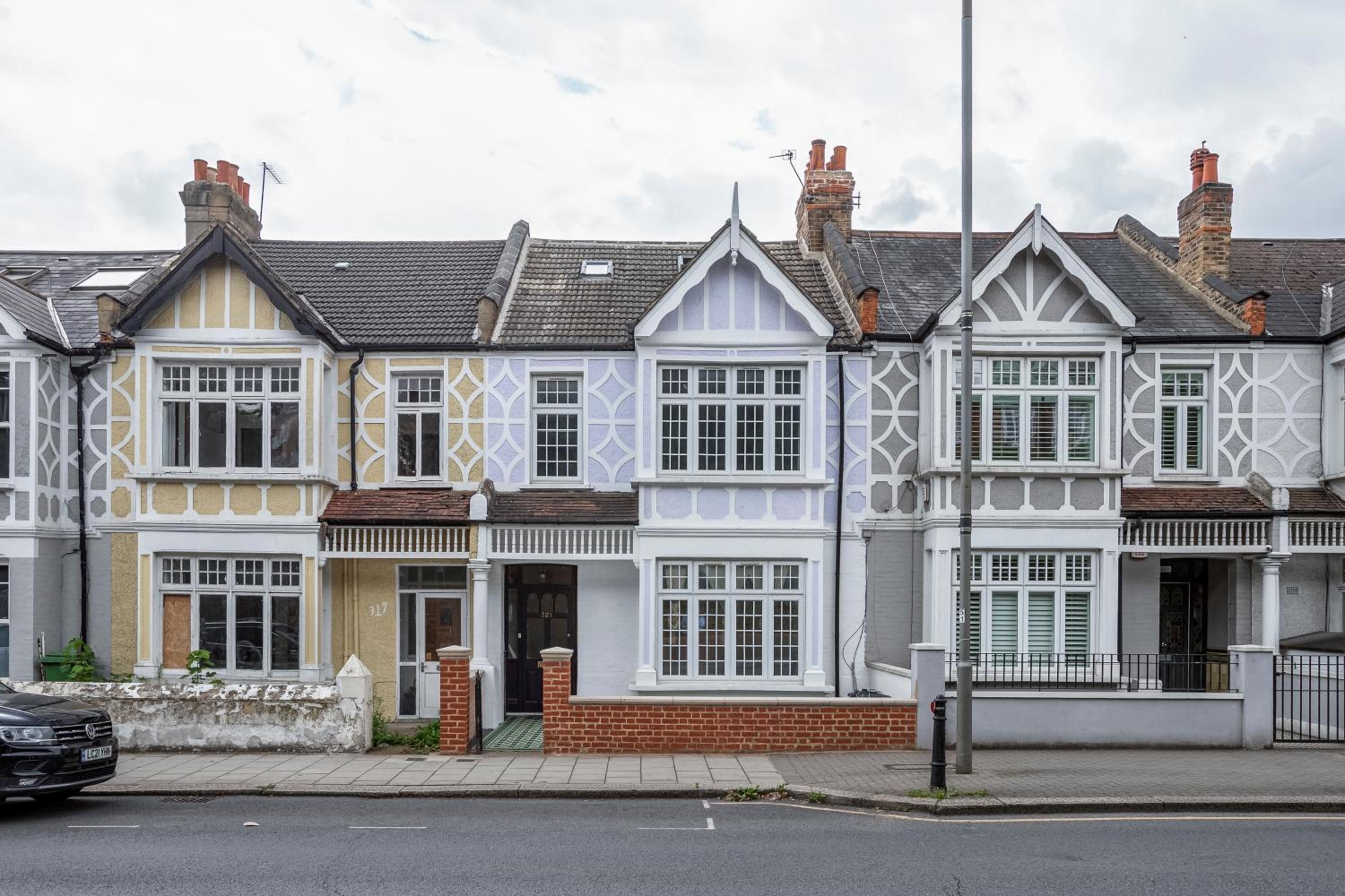 Bright 2-Bed in Wimbledon - 3 min Walk to Tube