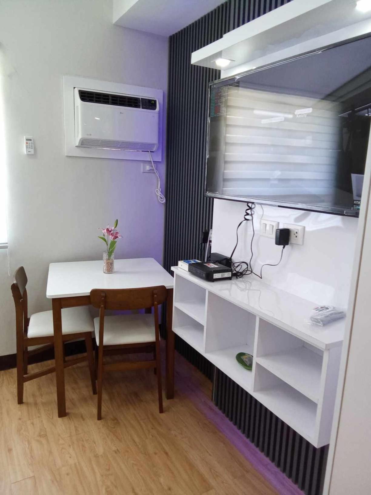 Mesaverte Skyway Stay Feels Like HOME view 5