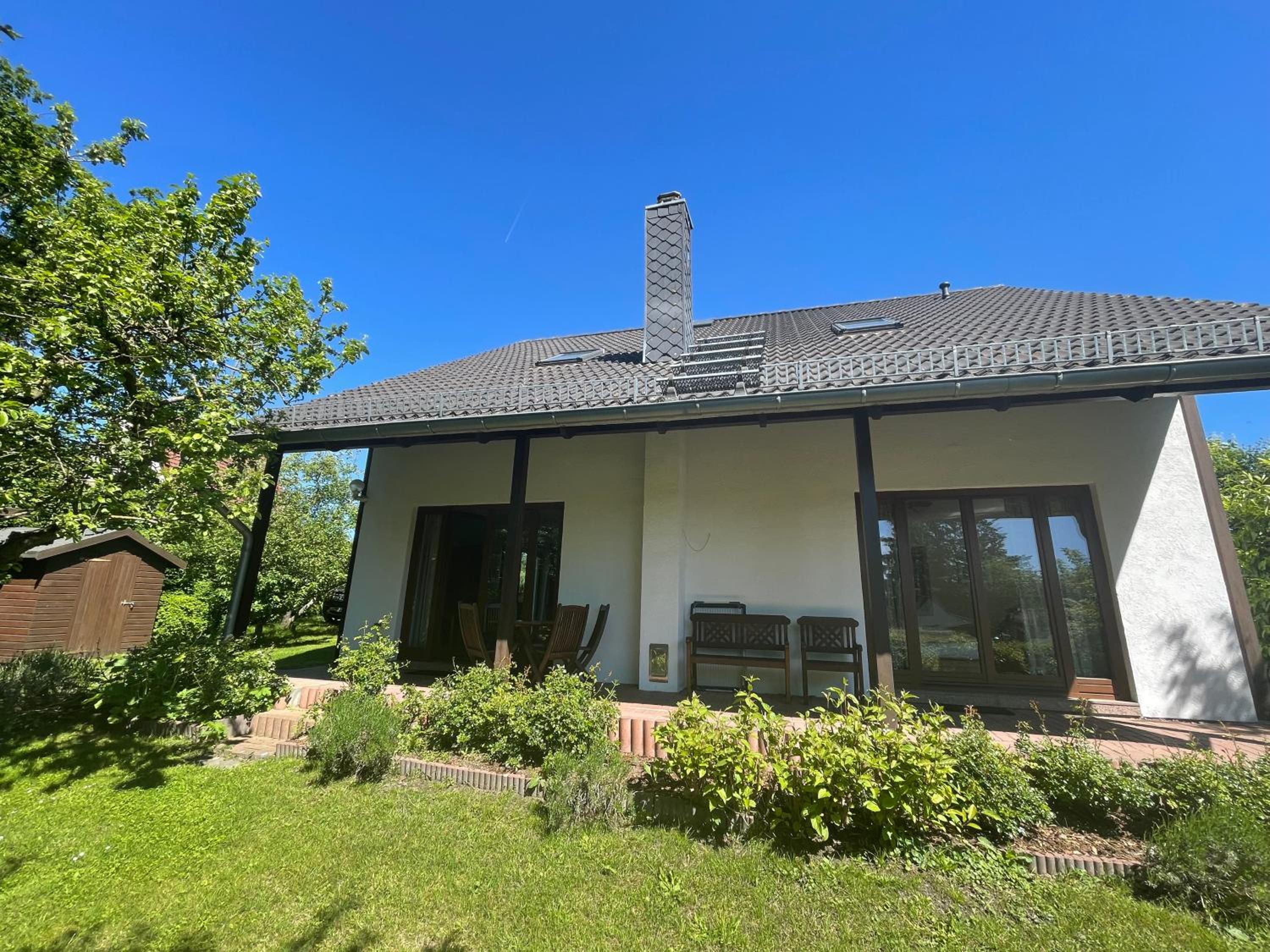 Ferienwohnung Maximus in einem Ferienhaus mit 3 Wohnungen in Putbus auf Rügen